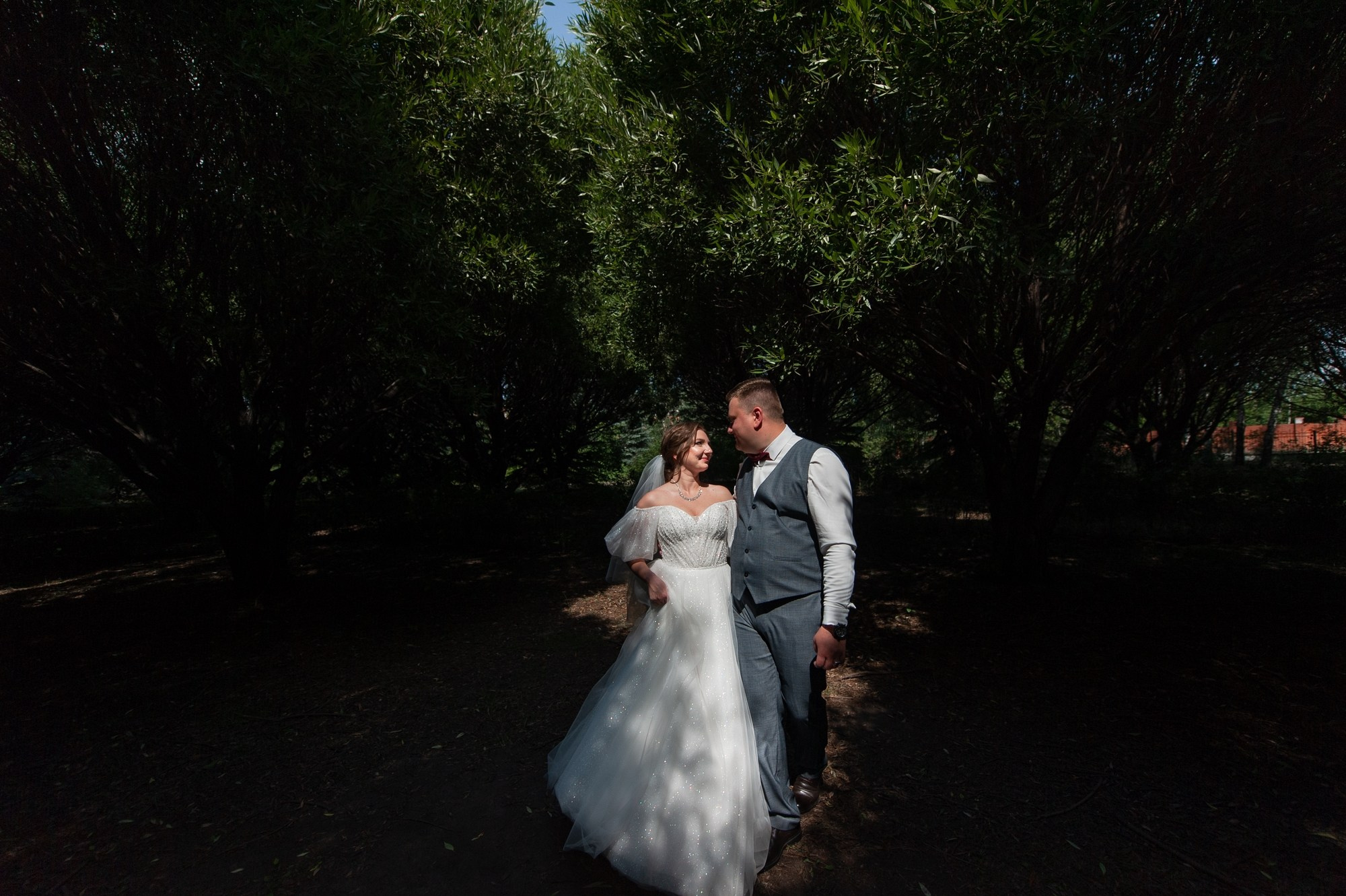 ЗАГС, парк и две студии. Свадебный и семейный фотограф в Омске Мормулев Михаил