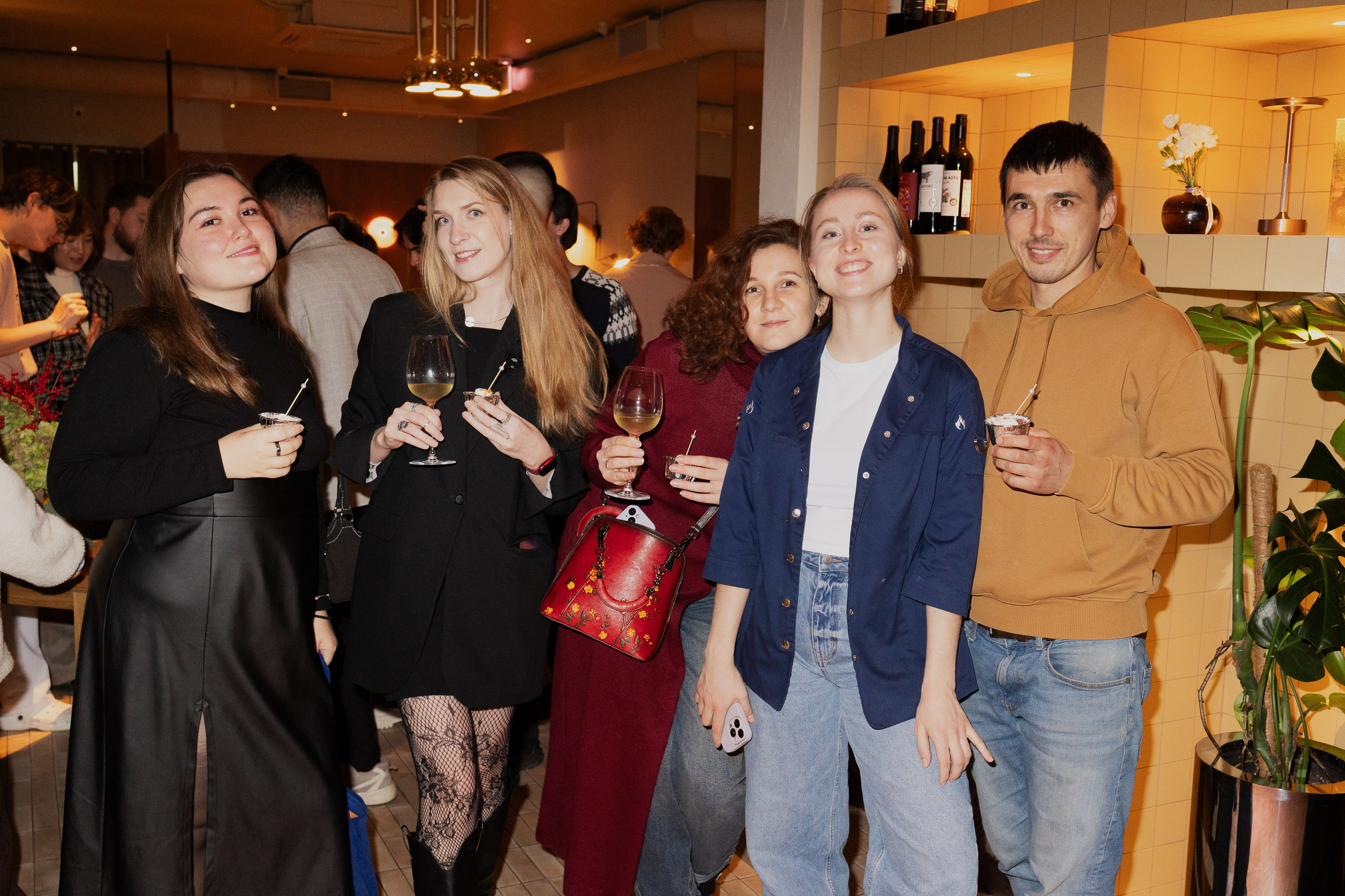 Отрытие Скрэмбл. Портретный и репортажный фотограф в Казани Максим Сипачев