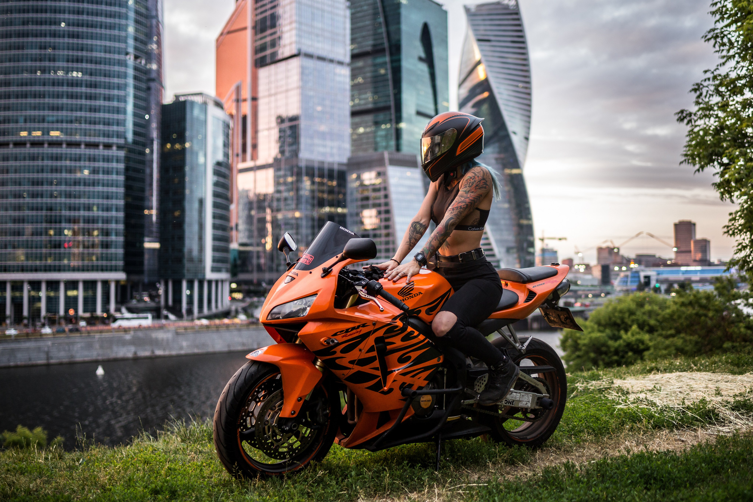 Портреты. Репортажный Фотограф в Москве Юра Гушан