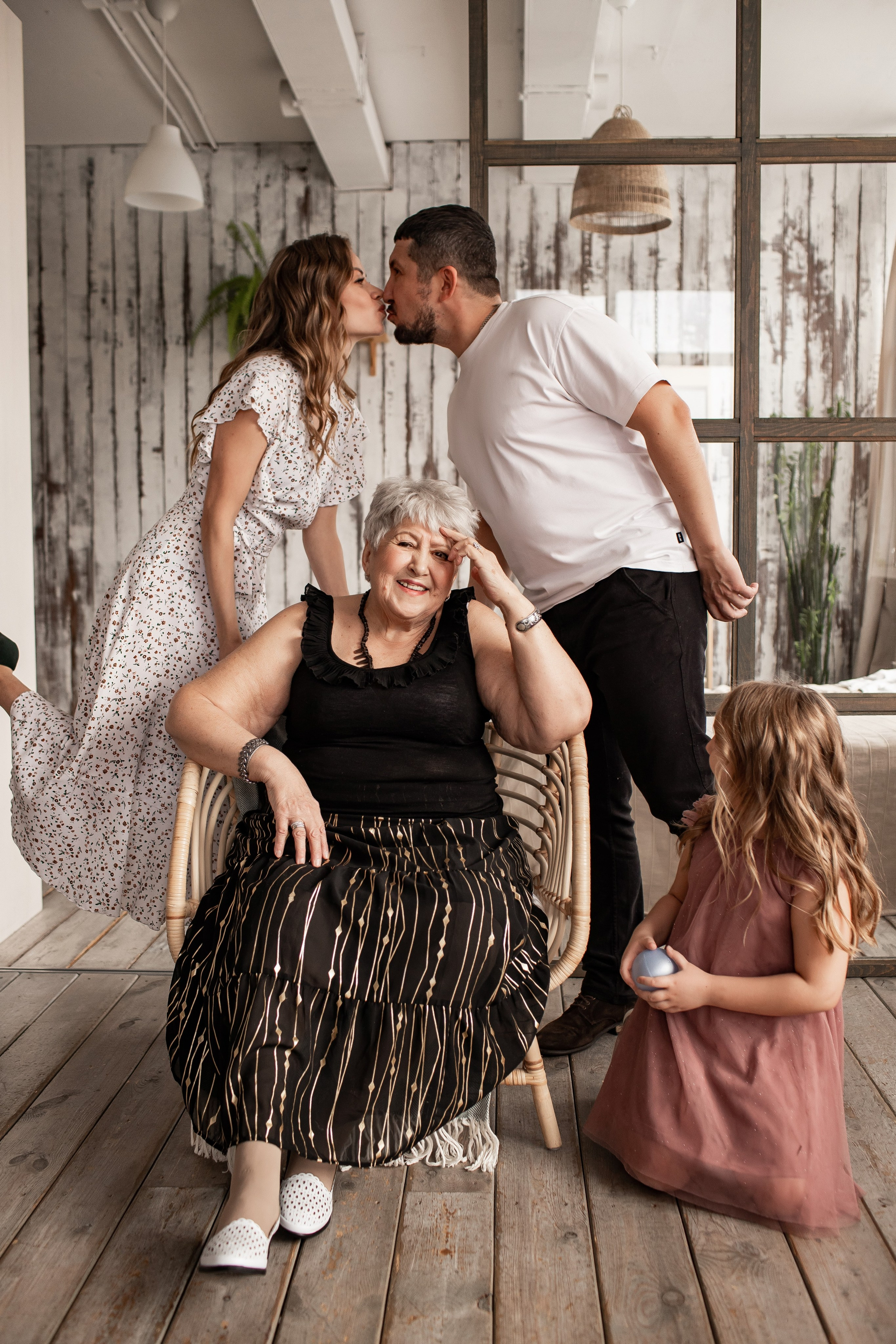 Серго и его семья. Семейная съемка — это красивый способ признаться своей семье в любви