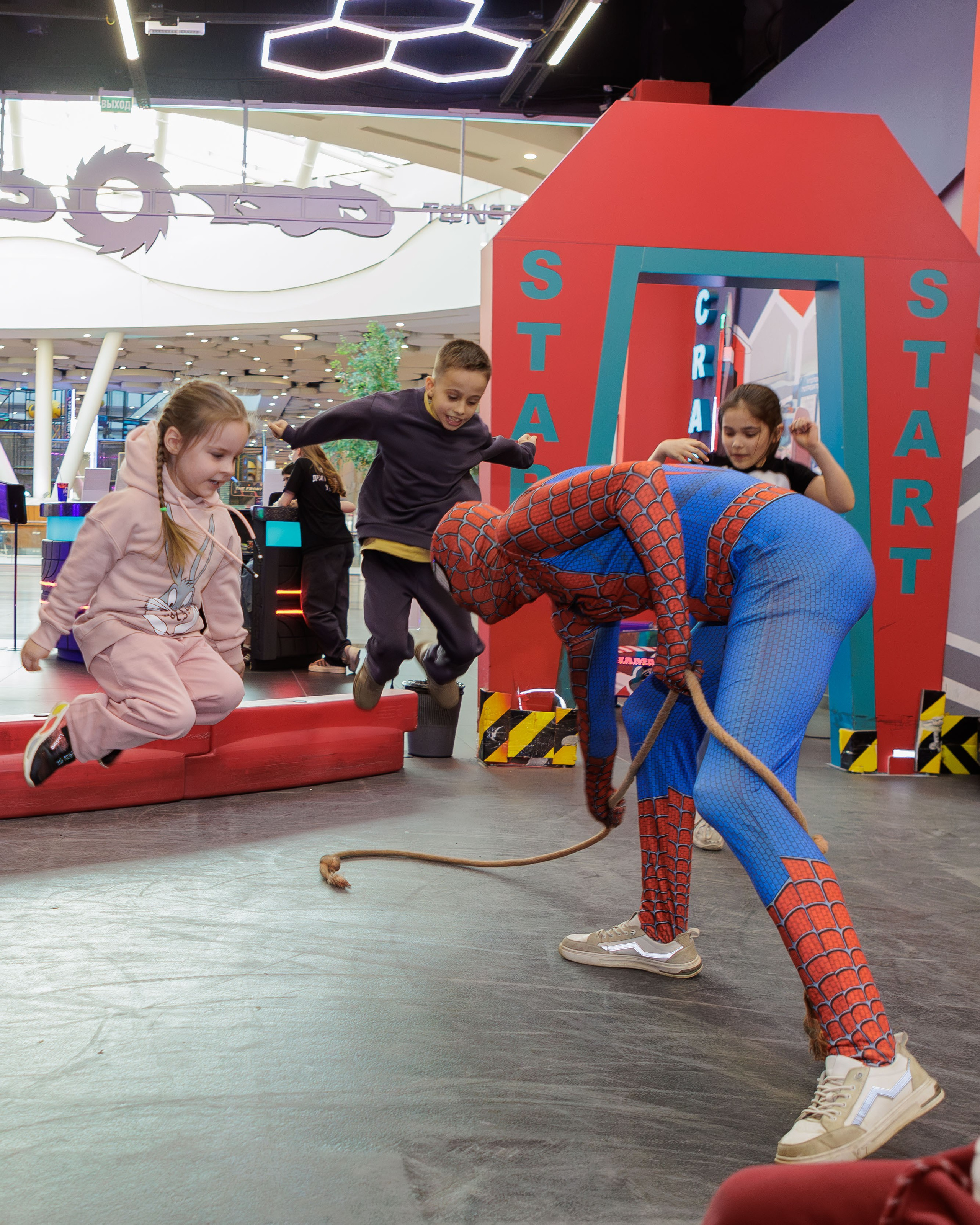 День рождения Дмитрия. Семейный и детский фотограф в Москве Юлия