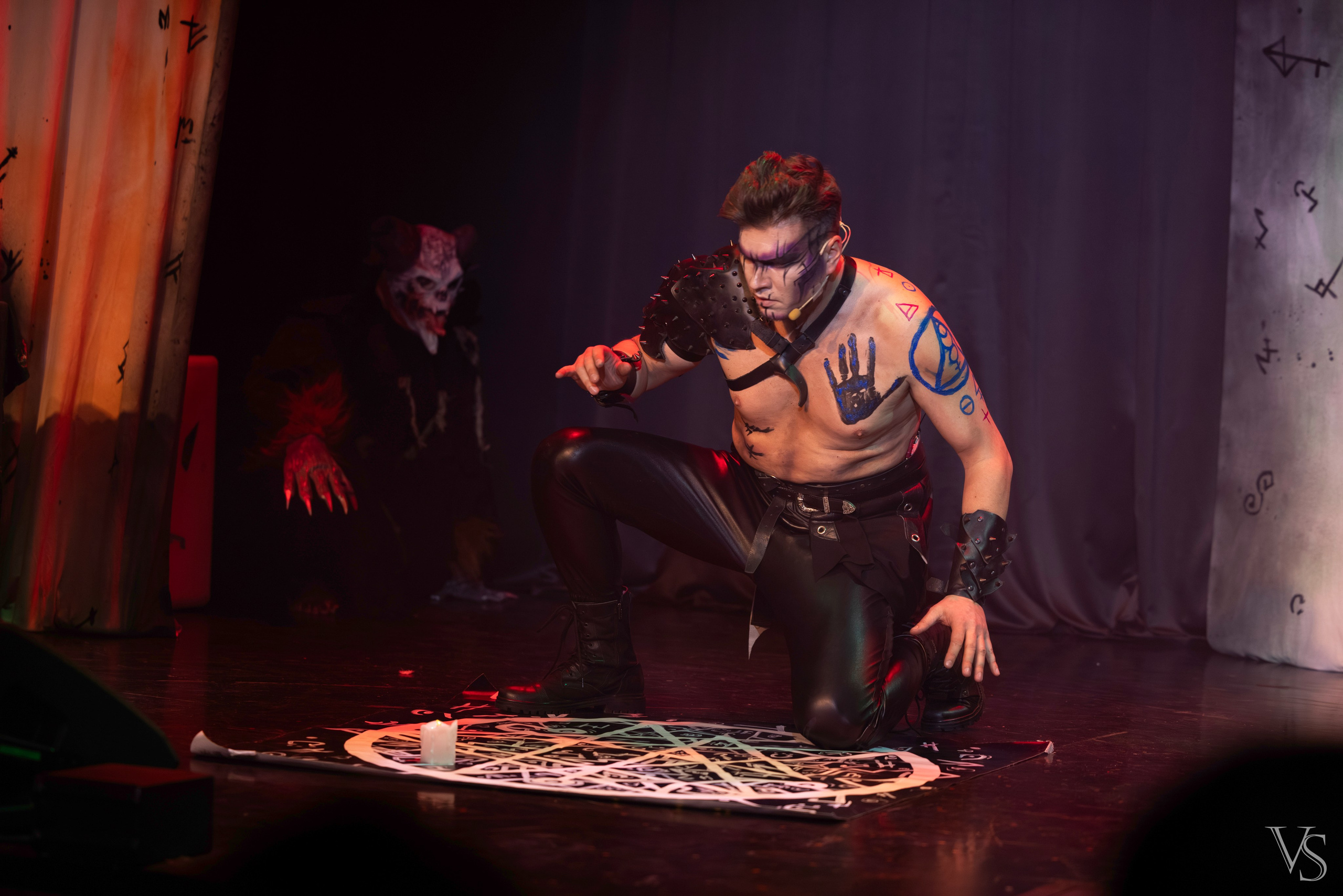 Книга стихий 25.01. Фотограф Виктор Степанов