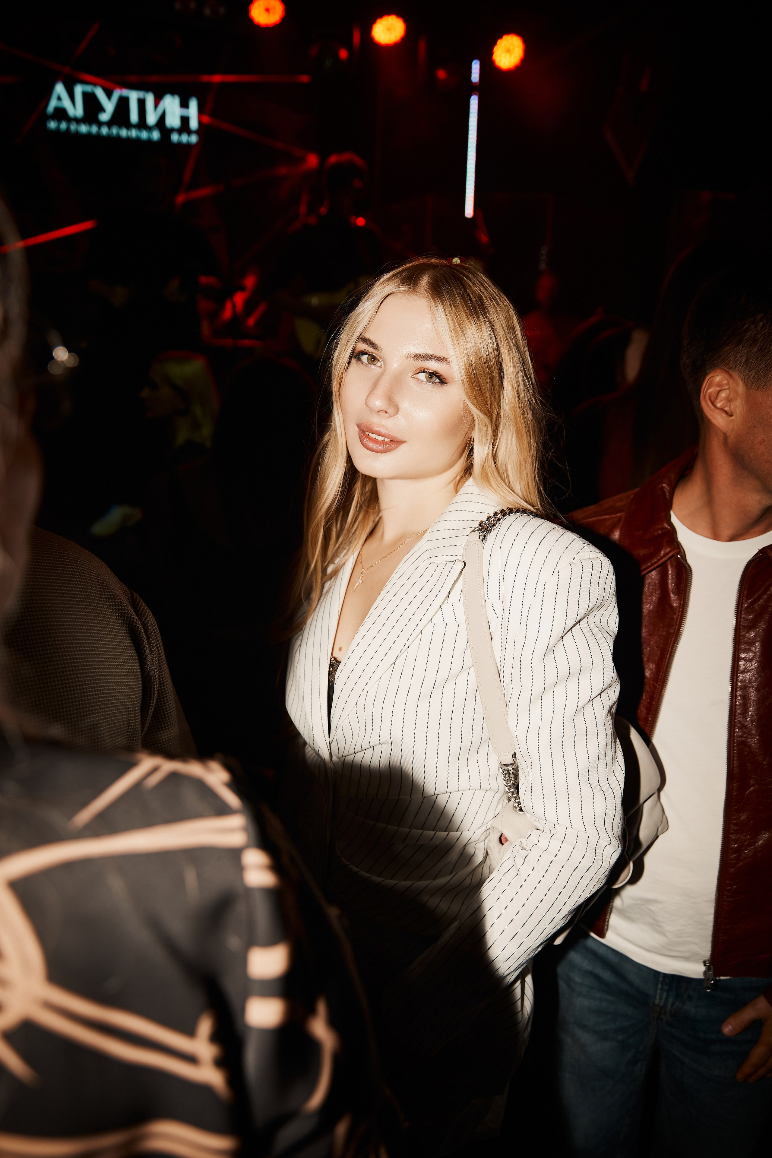 АГУТИН afterparty. ФОТОГРАФ ВО ВЛАДИВОСТОКЕ| СВАДЕБНЫЙ ФОТОГРАФ