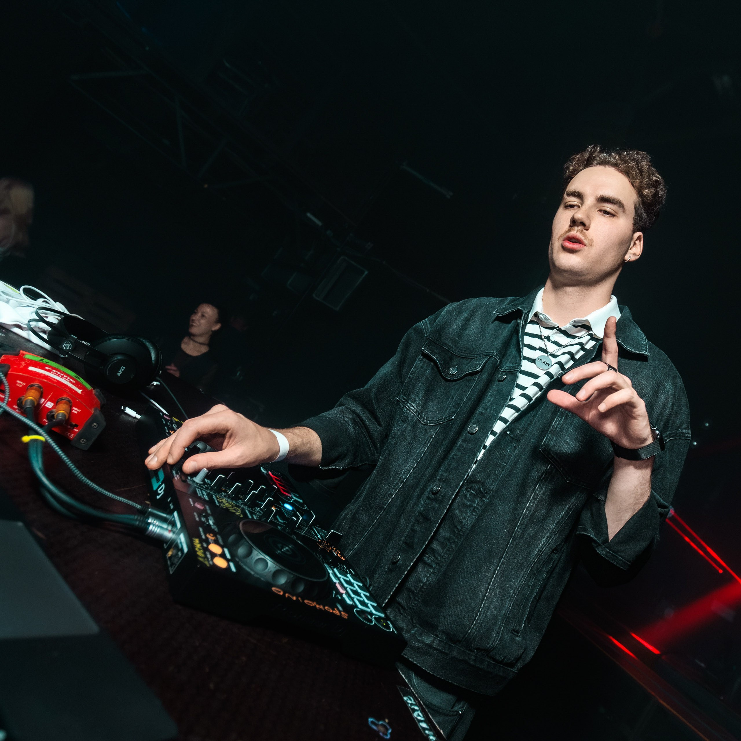 Zodiac party. Репортажный фотограф Екатеринбург | Яркий, качественный репортаж | Концерты, клубы, репортаж, праздники, корпоративы