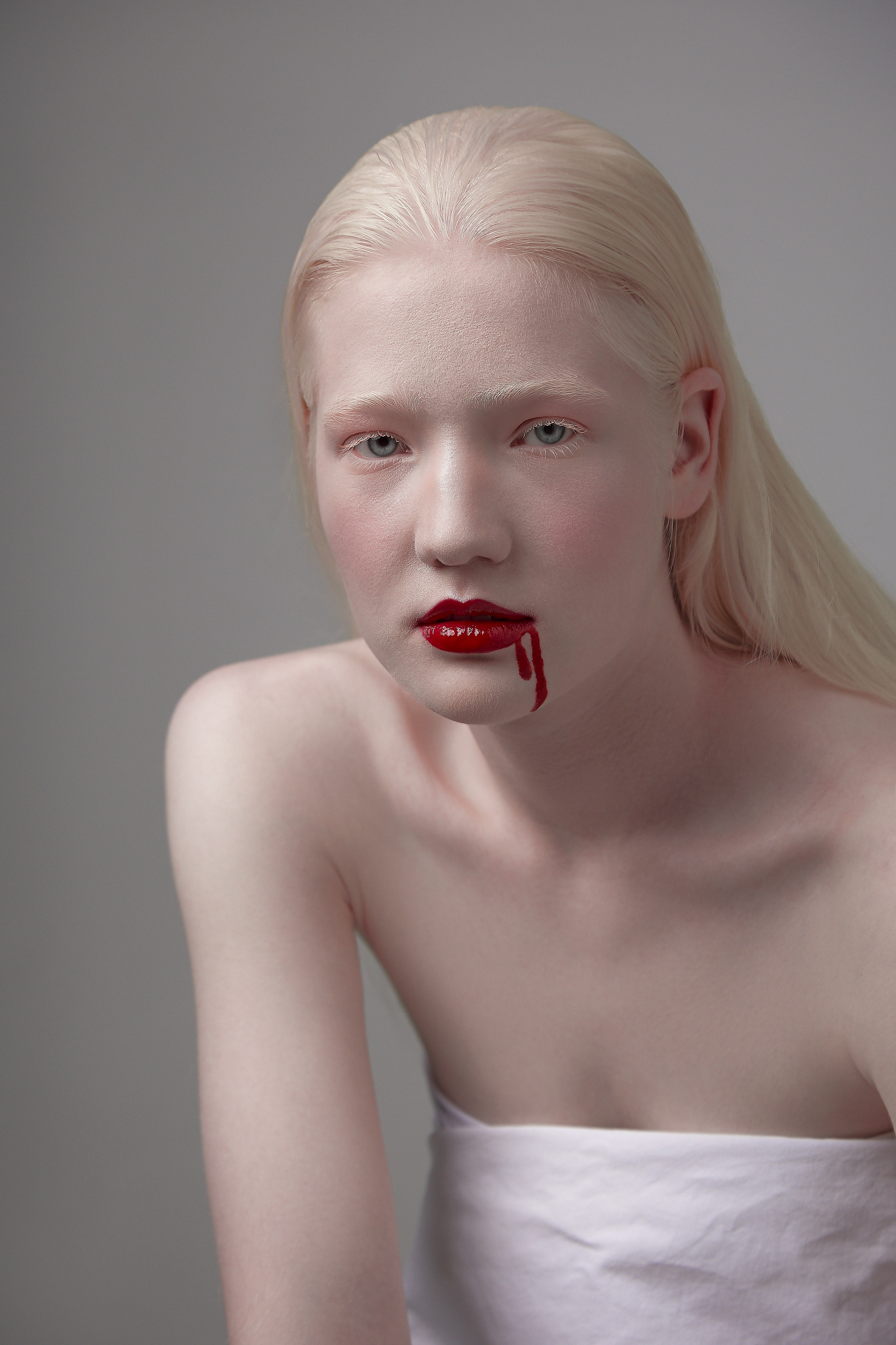 White. Maria Poleshchuk, commercial photographer in Sydney