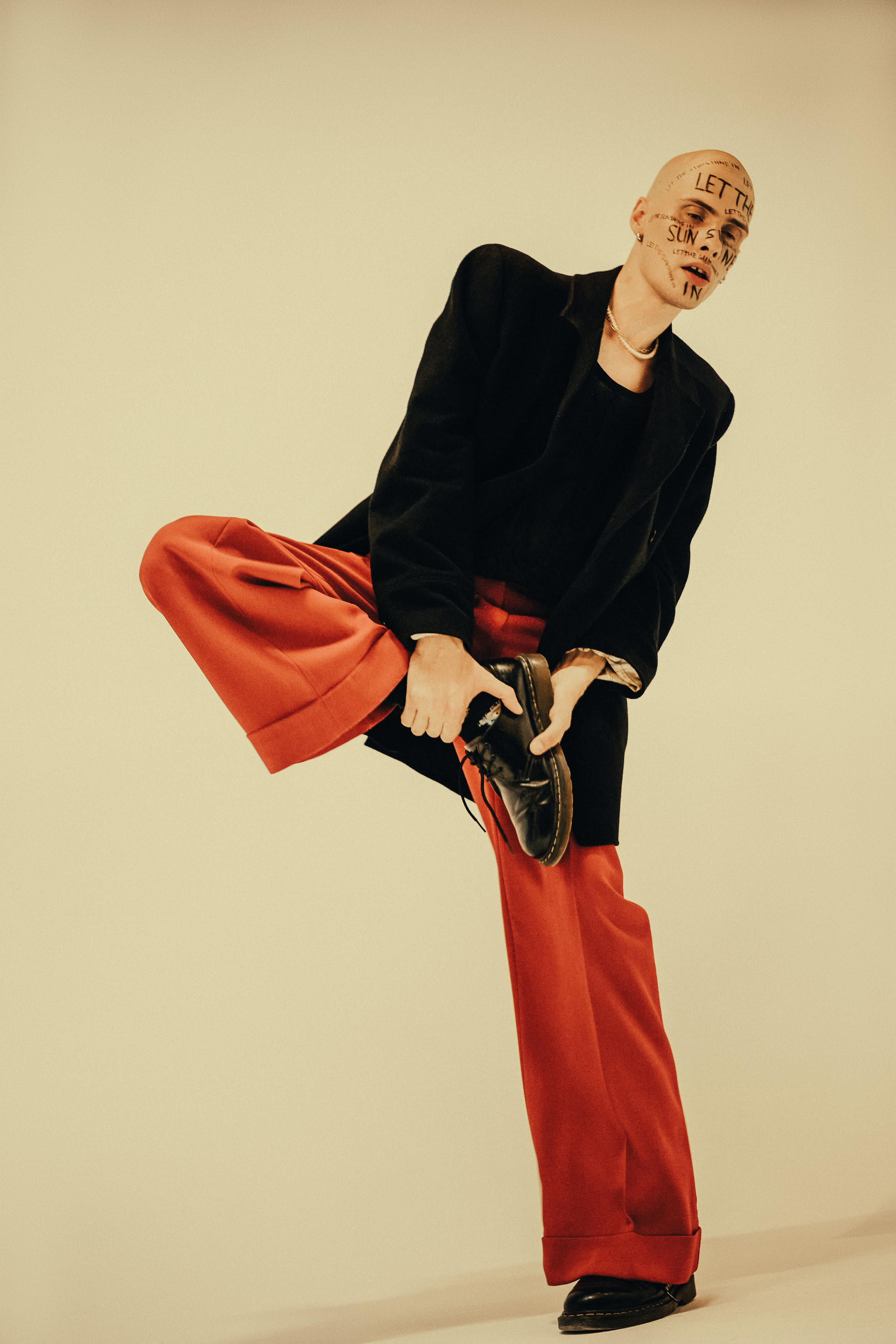 Let the sun shine. Maria Poleshchuk, commercial photographer in Sydney