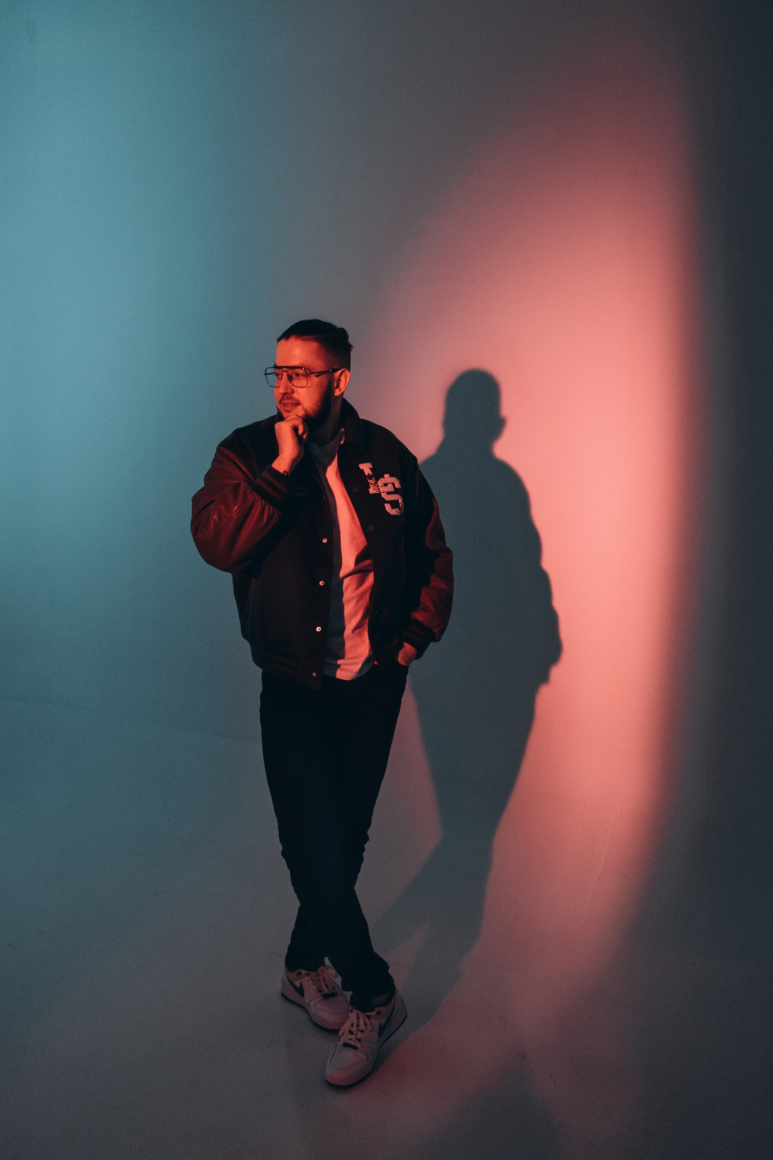 Студийная с цветным светом. Фотограф в Иркутске Анна Мирошникова