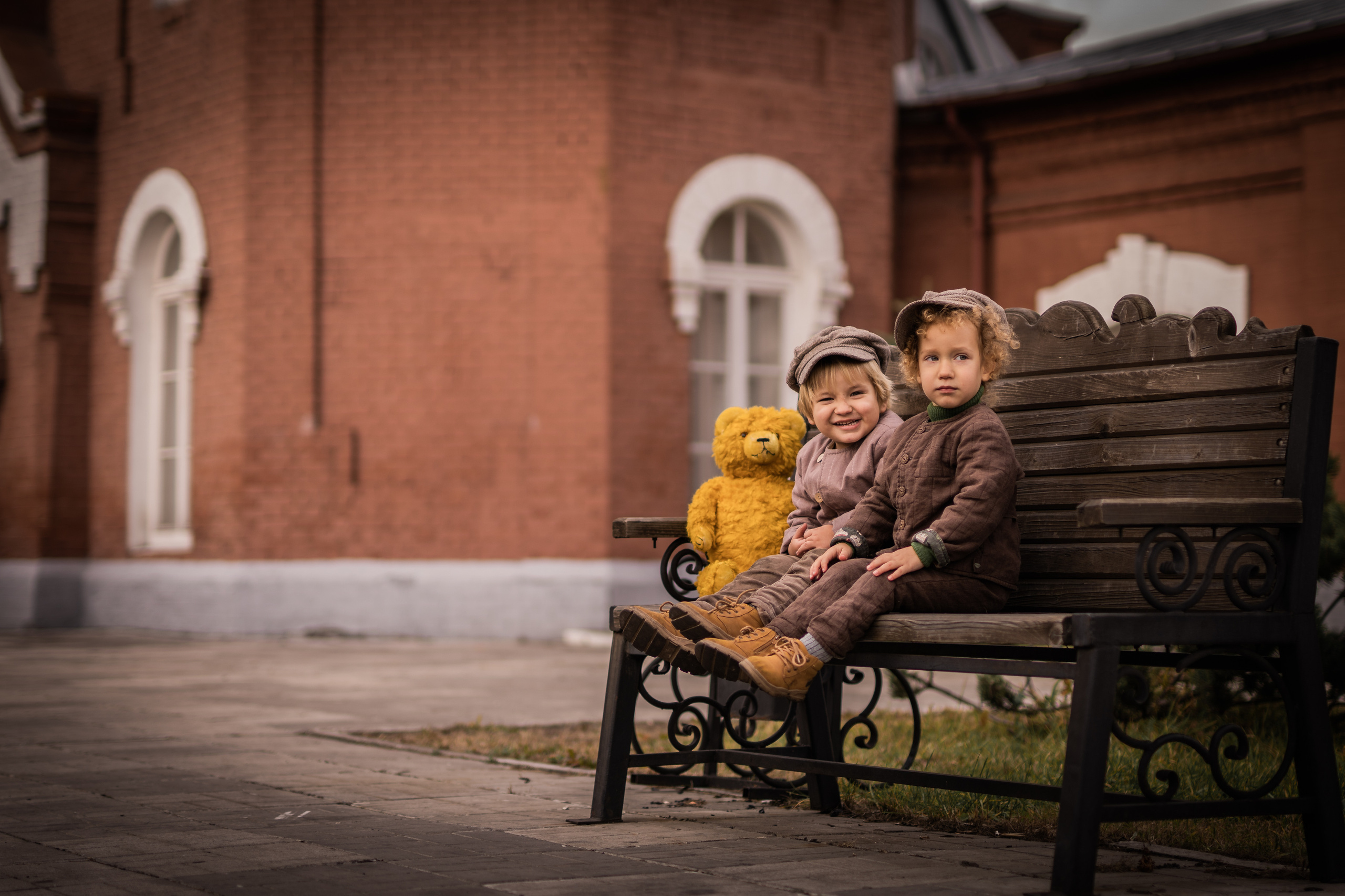 Паровозы, дети, осень. Семейный фотограф Ефремова Виктория