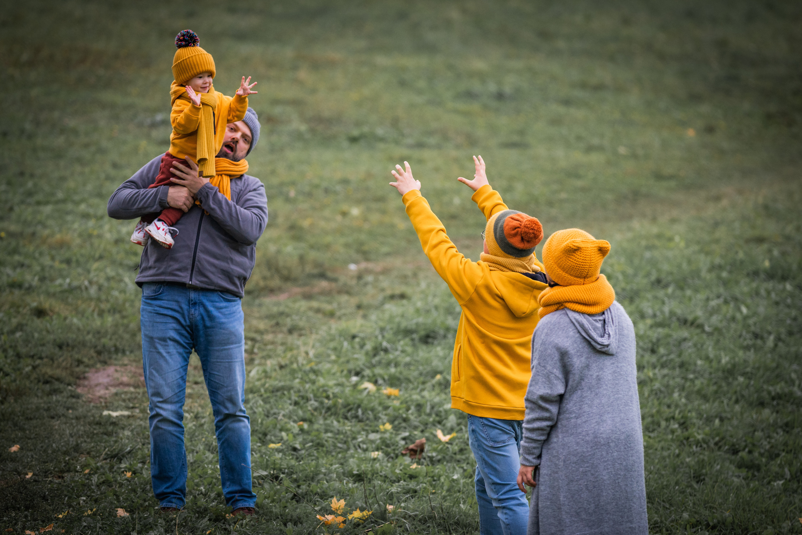 Семейная фотопрогулка в Митинском парке. Семейный фотограф Ефремова Виктория