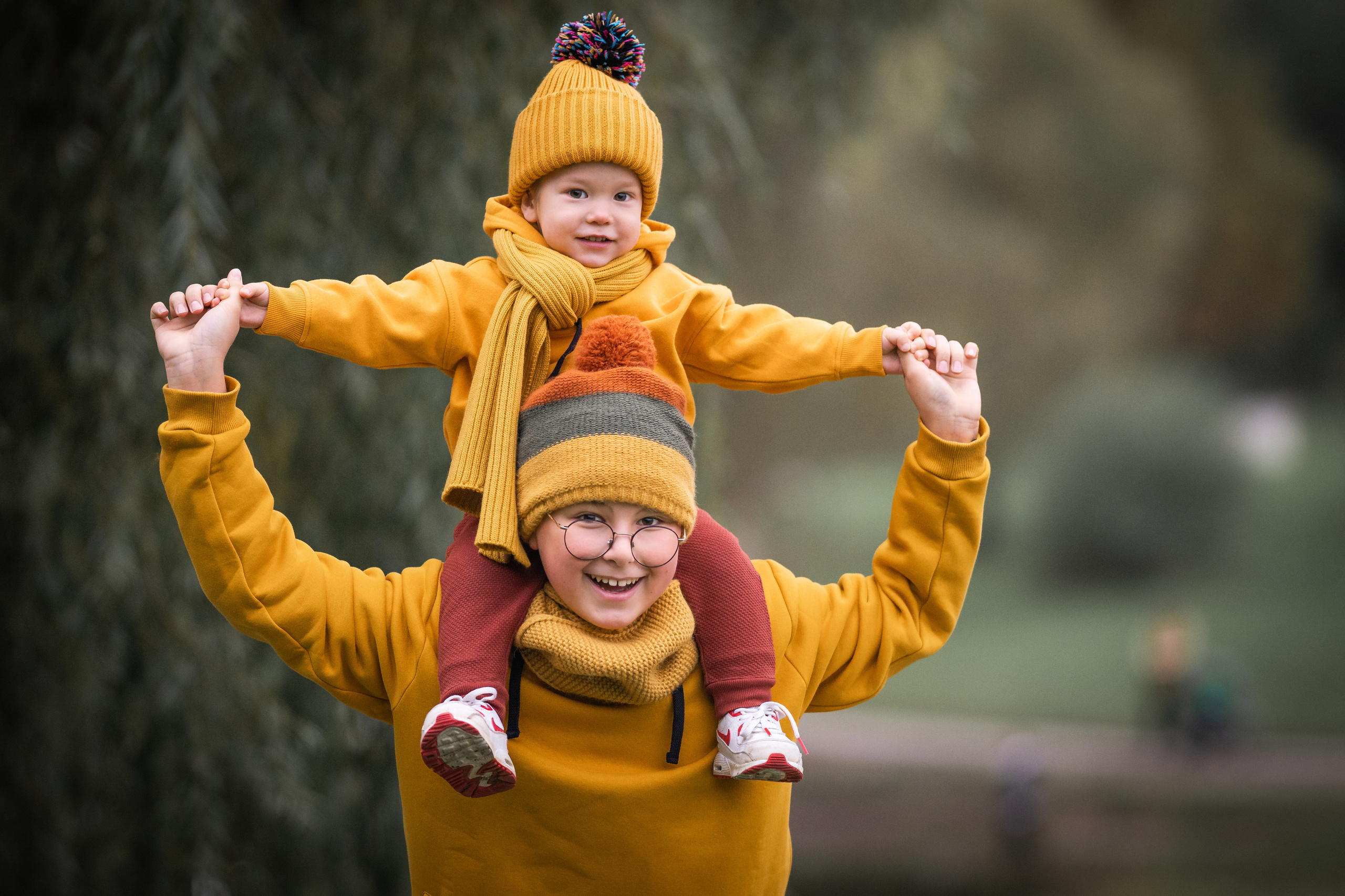 Семейная фотопрогулка в Митинском парке. Семейный фотограф Ефремова Виктория
