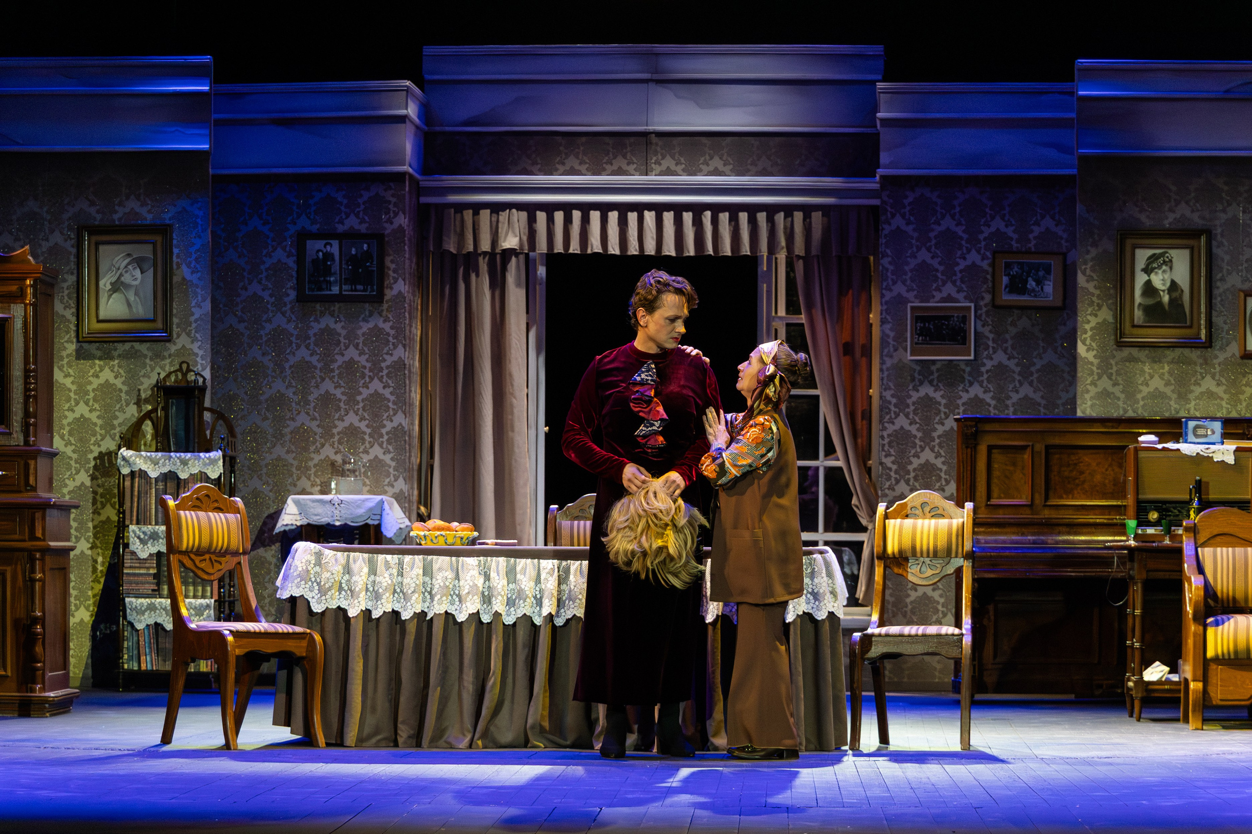 Театр Юного Зрителя «Отчаянные Тетки». Фотограф Марк Файзулин