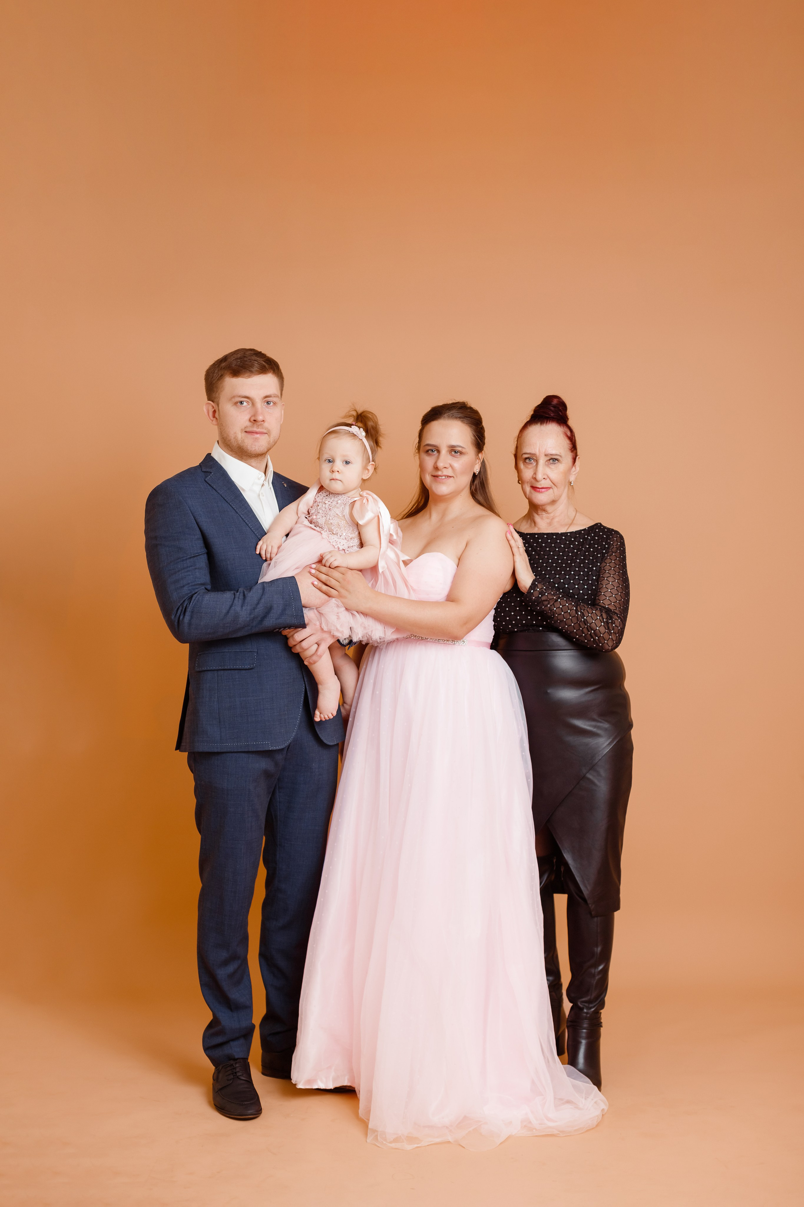 Отзывы. Детский, семейный и фотограф новорождённых в Ярославле Анна Салова