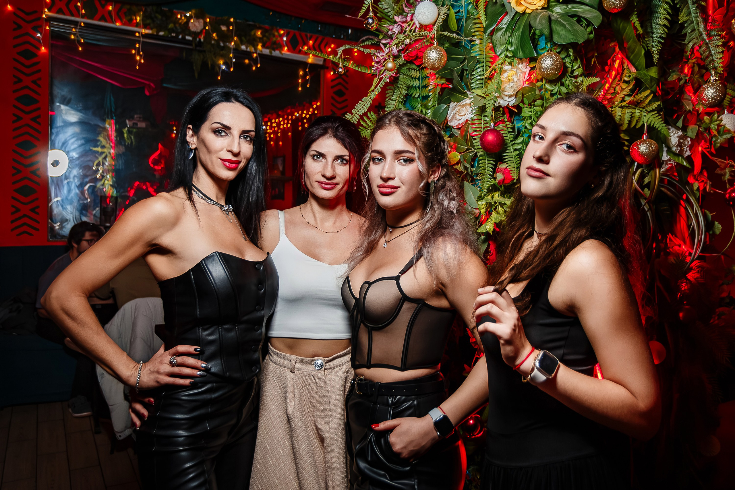 Пятница 13. Сумерки_El Pastor_Симферополь_13.12.2024. Аминов Руслан | Фотограф