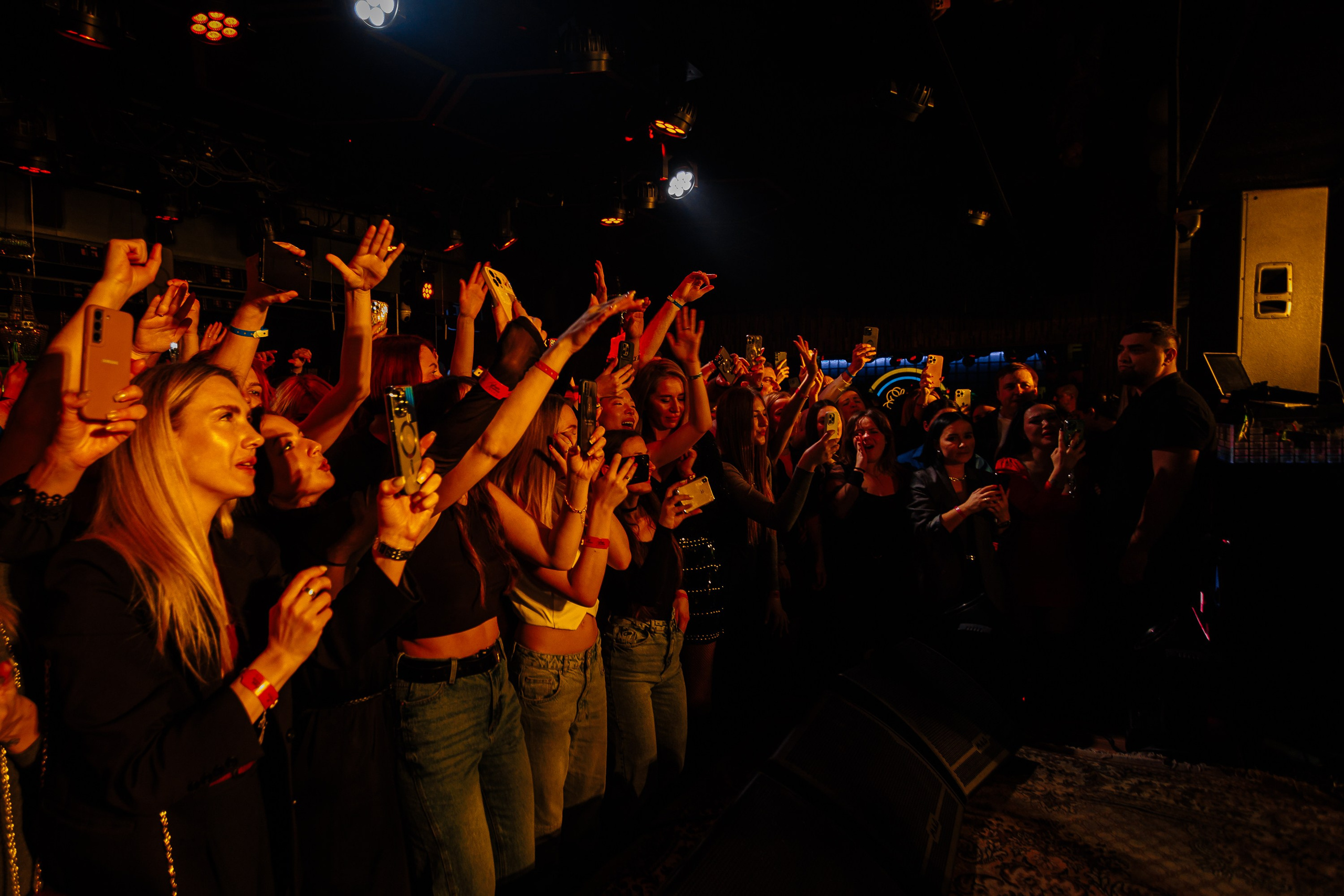 Выступление группы «Корни"_Santa Barbara_Симферополь_15.02.2025. Аминов Руслан | Фотограф