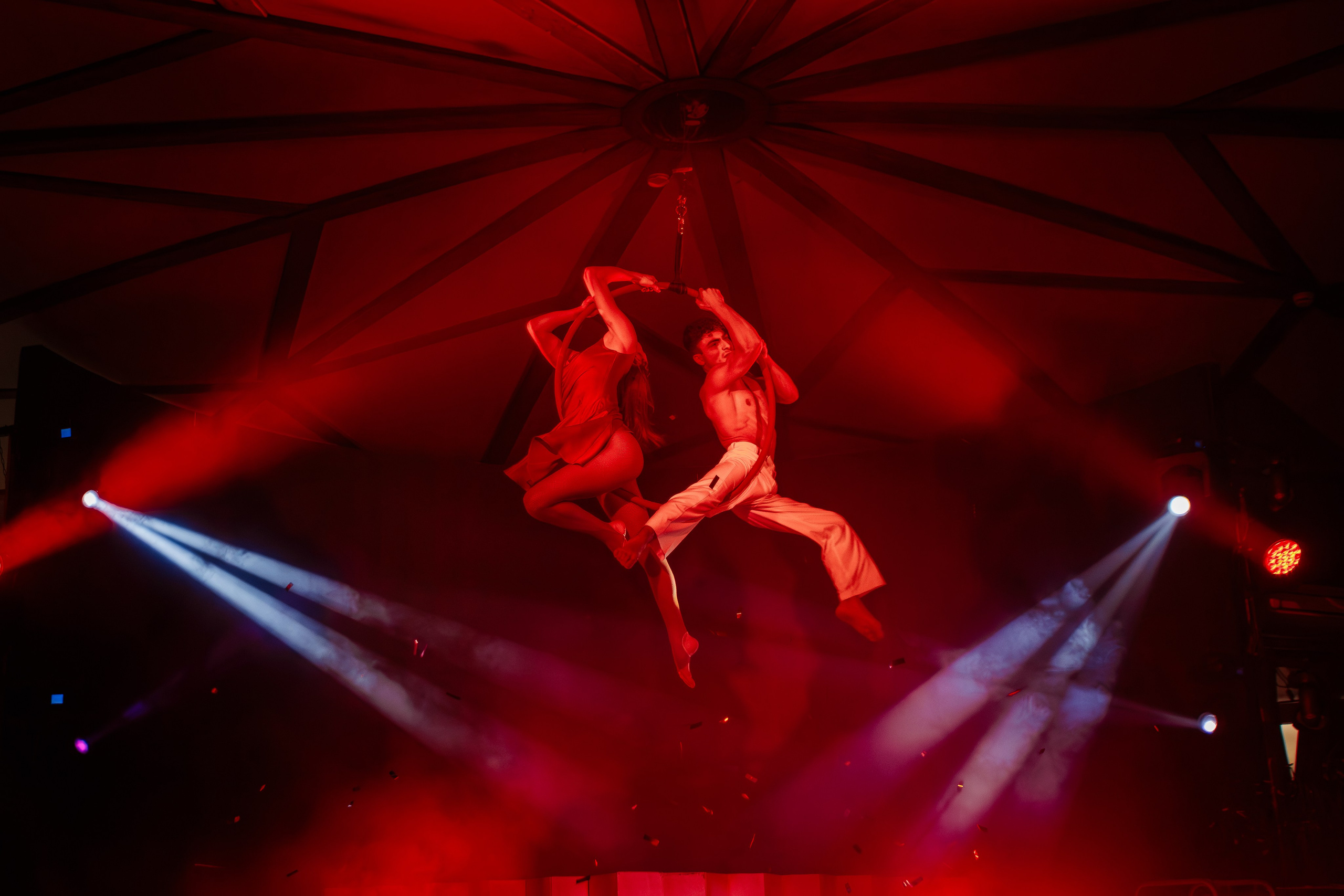 Городской корпоратив в PTIZZA_Ялта_29.12.2025. Аминов Руслан | Фотограф