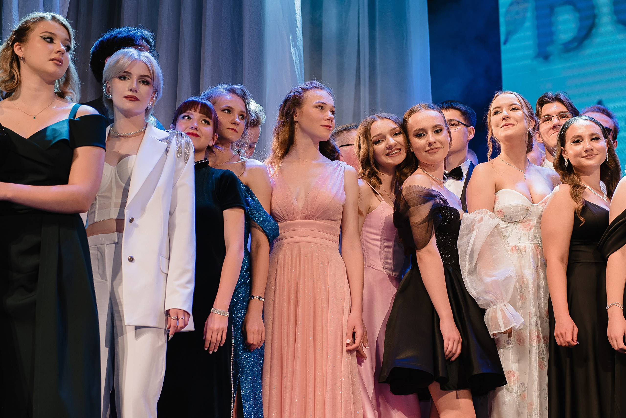 Выпускной школа 2024. Фотограф Рязань. Дарья Дмитриева