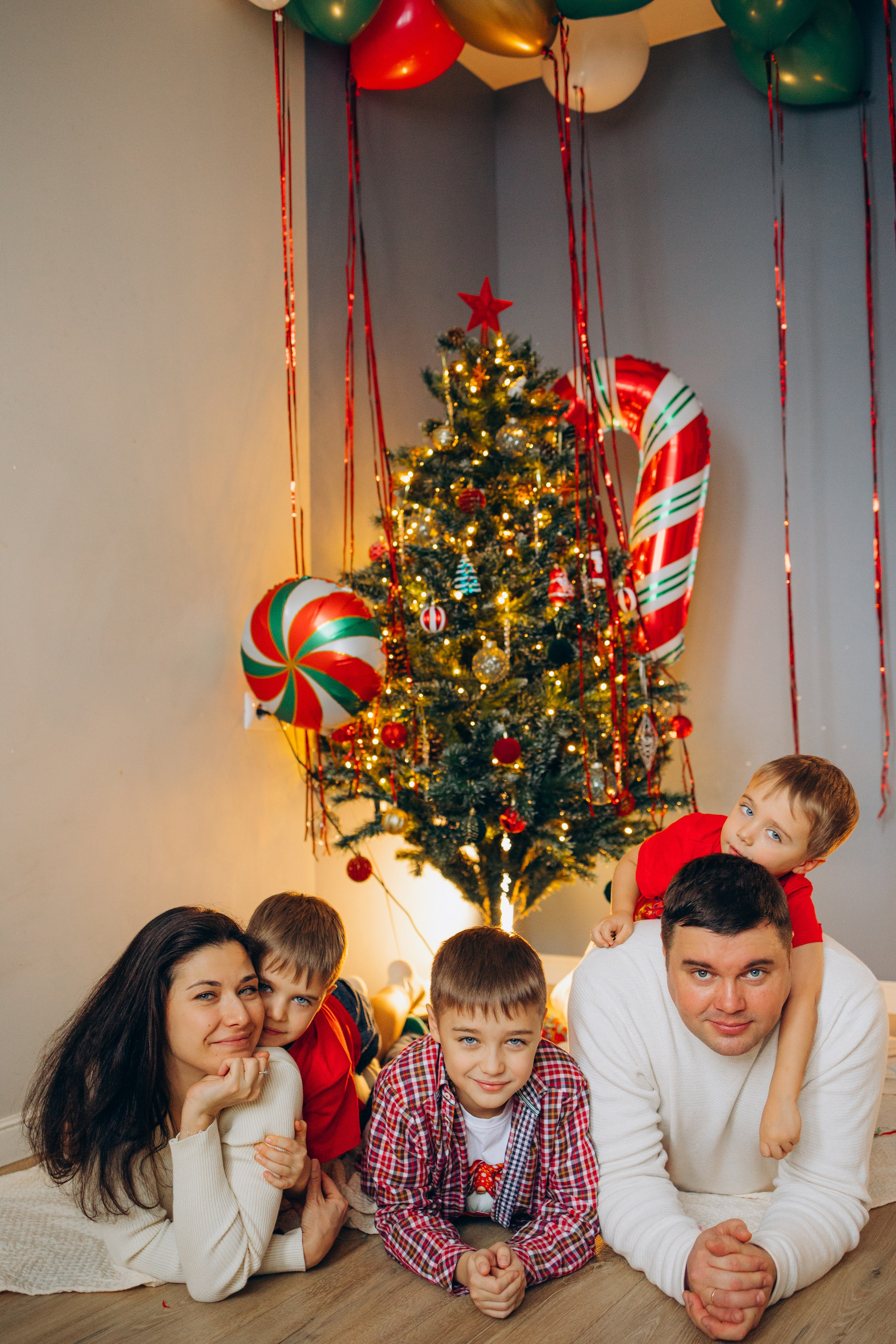 Семья — это тепло объятий и свет улыбок!. Фотограф Москва Светлана Кирюшина