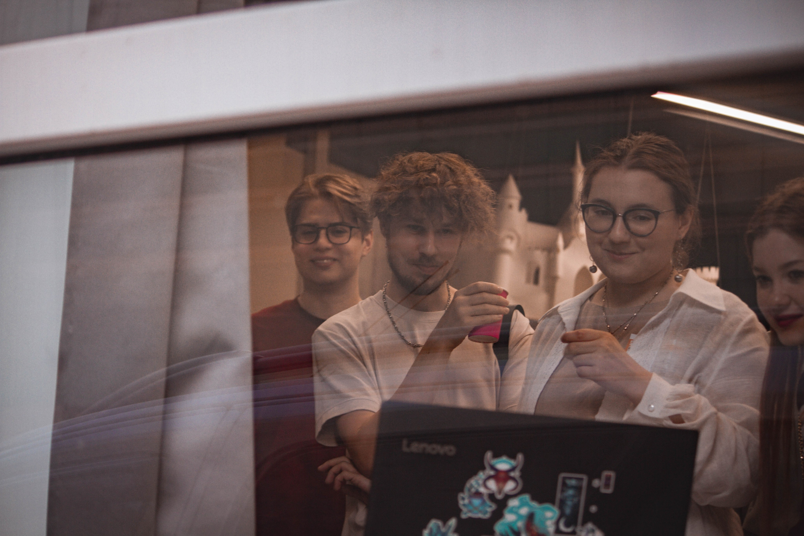 ЖЕНСКИЙ ГЕЙМДЖЕМ — Творческий сбор разработчиц. Создадим шедевр? Виталина и её фотоискусство