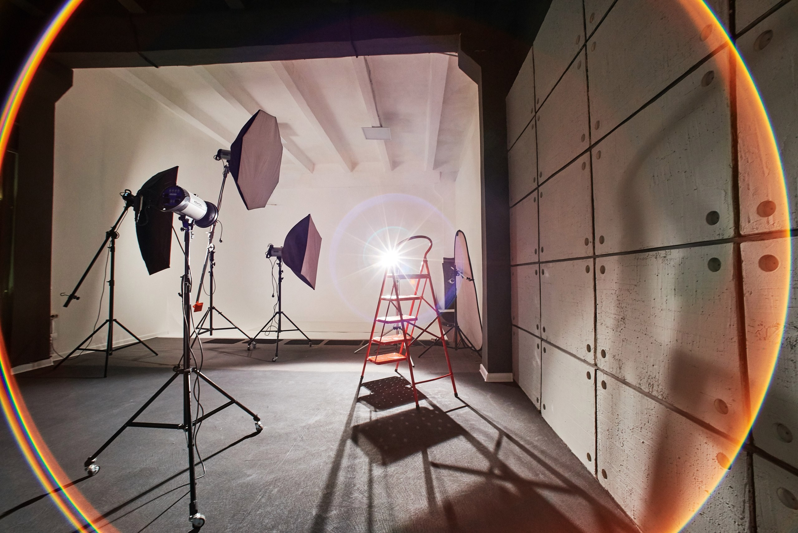 Фотостудии Барнаул. Свадебный репортажный и фуд фотограф в Барнауле Гайфулин Виталий