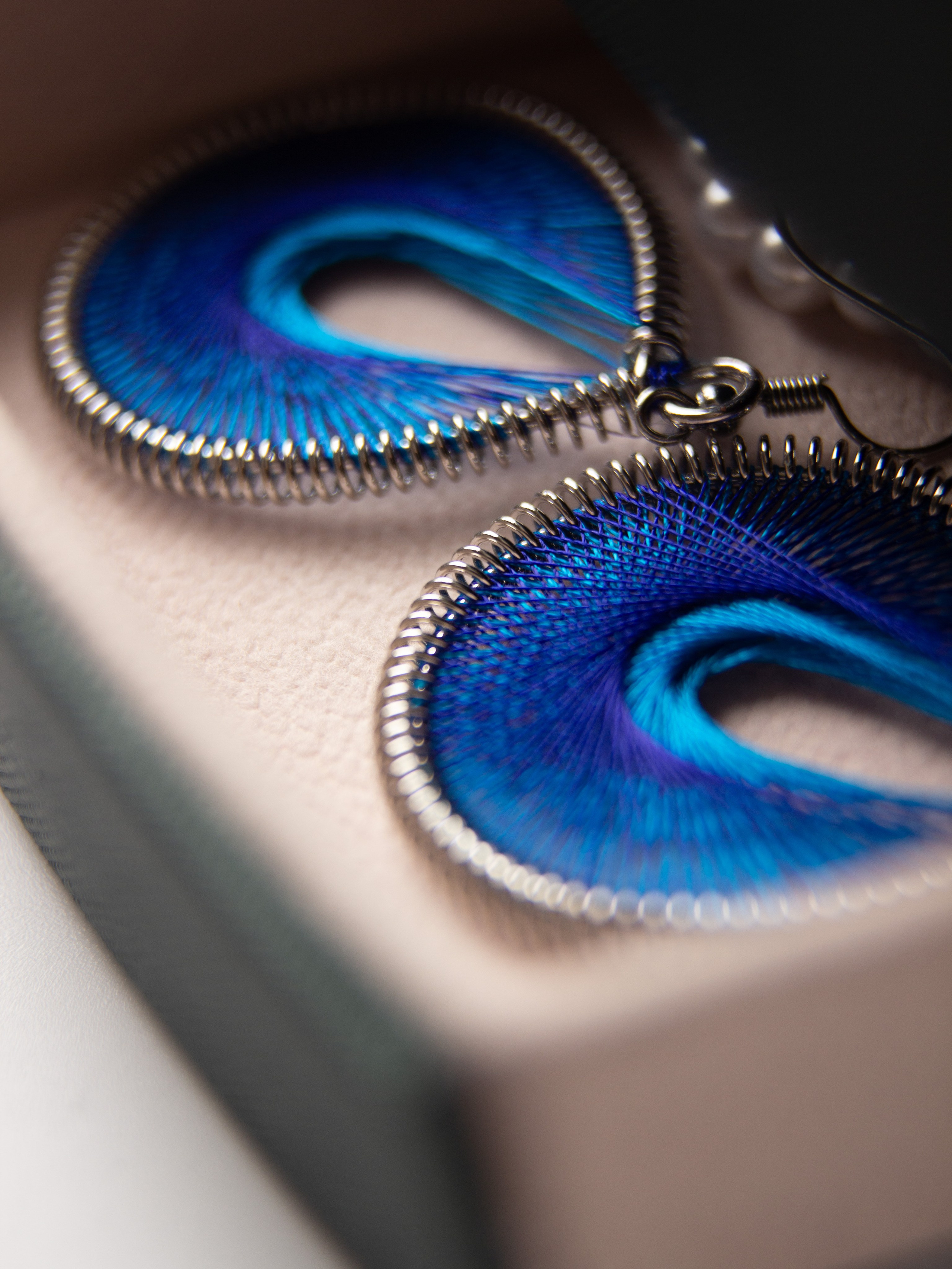 Шкатулка на белом. Александр Стряпунин — предметный фотограф в Улан-Удэ