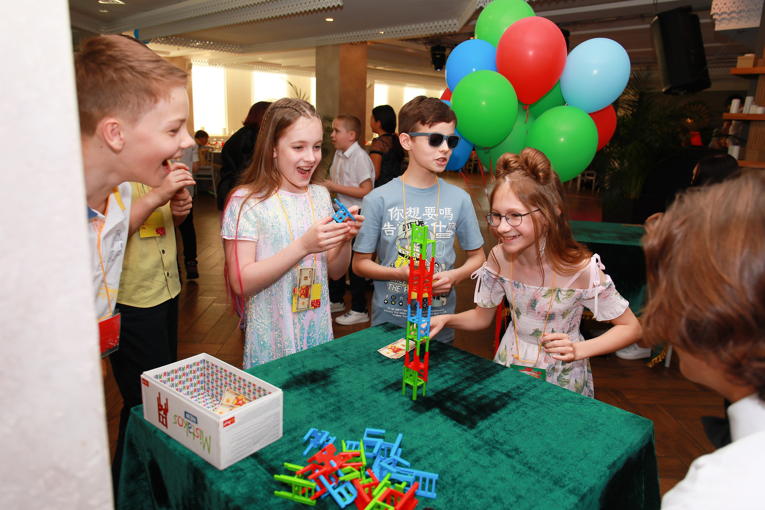 Выпускной 4 класс (Р-н Разговоры на крыше). Детский семейный фотограф Краснодар