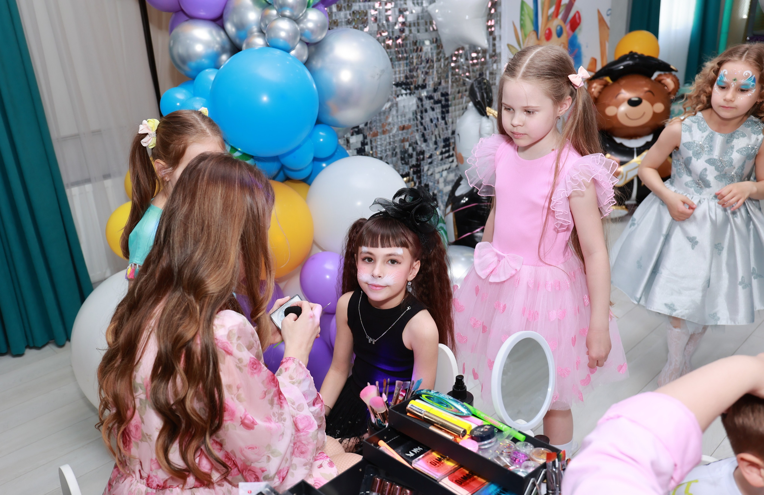 Выпускной в Fantasy Hall. Детский семейный фотограф Краснодар