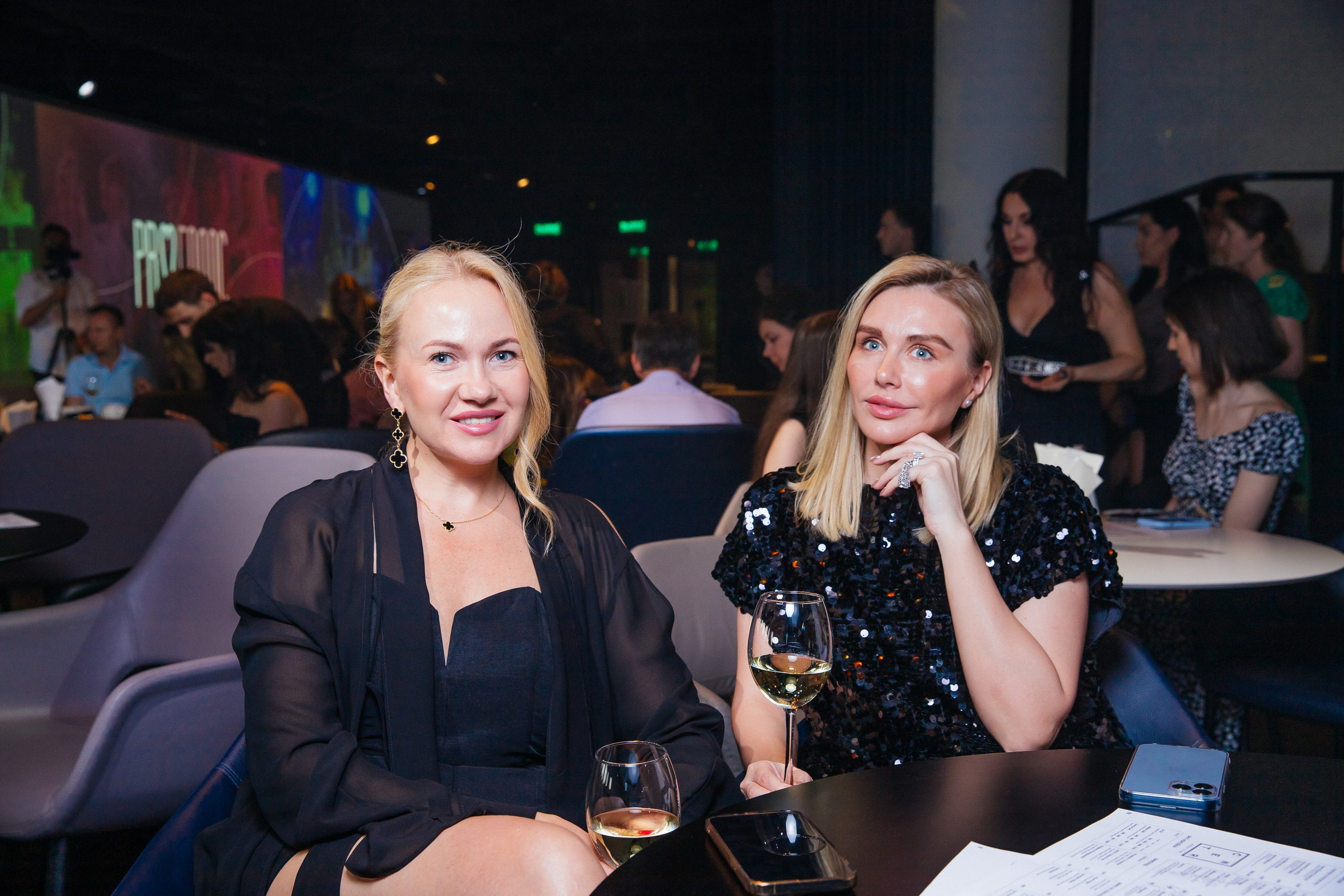 PRОГОЛОС ЕЛЬЦИН ЦЕНТР. Репортажный и портретный фотограф в Екатеринбурге Гизатуллин Марат