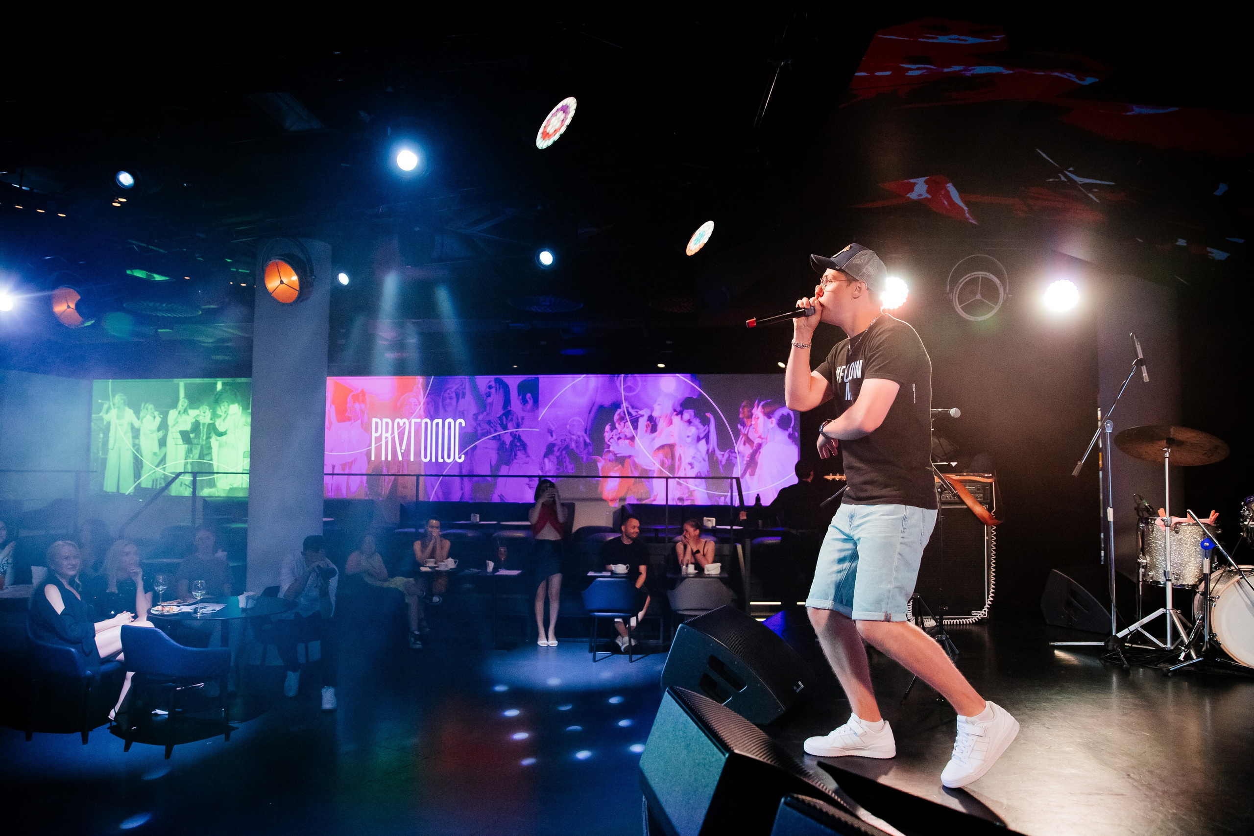 PRОГОЛОС ЕЛЬЦИН ЦЕНТР. Репортажный и портретный фотограф в Екатеринбурге Гизатуллин Марат