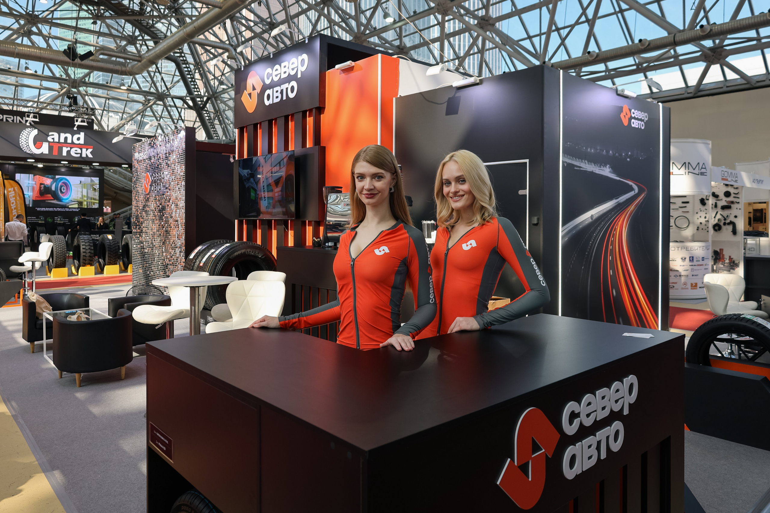 Север Авто, Выставка Экспоцентр. Фотограф и видеограф Анна Домашенко