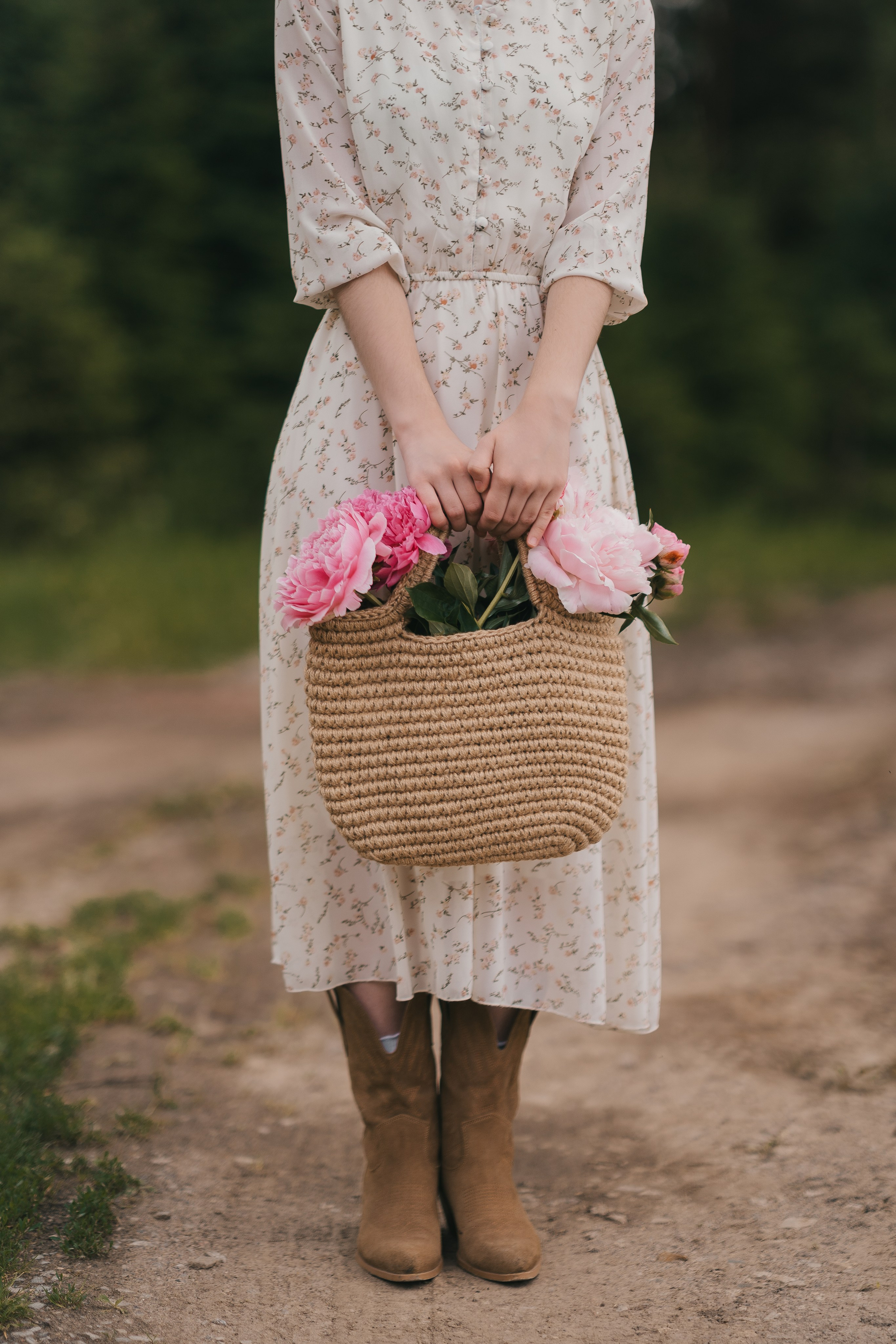 Маша и пионы. Семейный и детский фотограф в Сергиев Посаде, Хотьково Якимчук Любовь