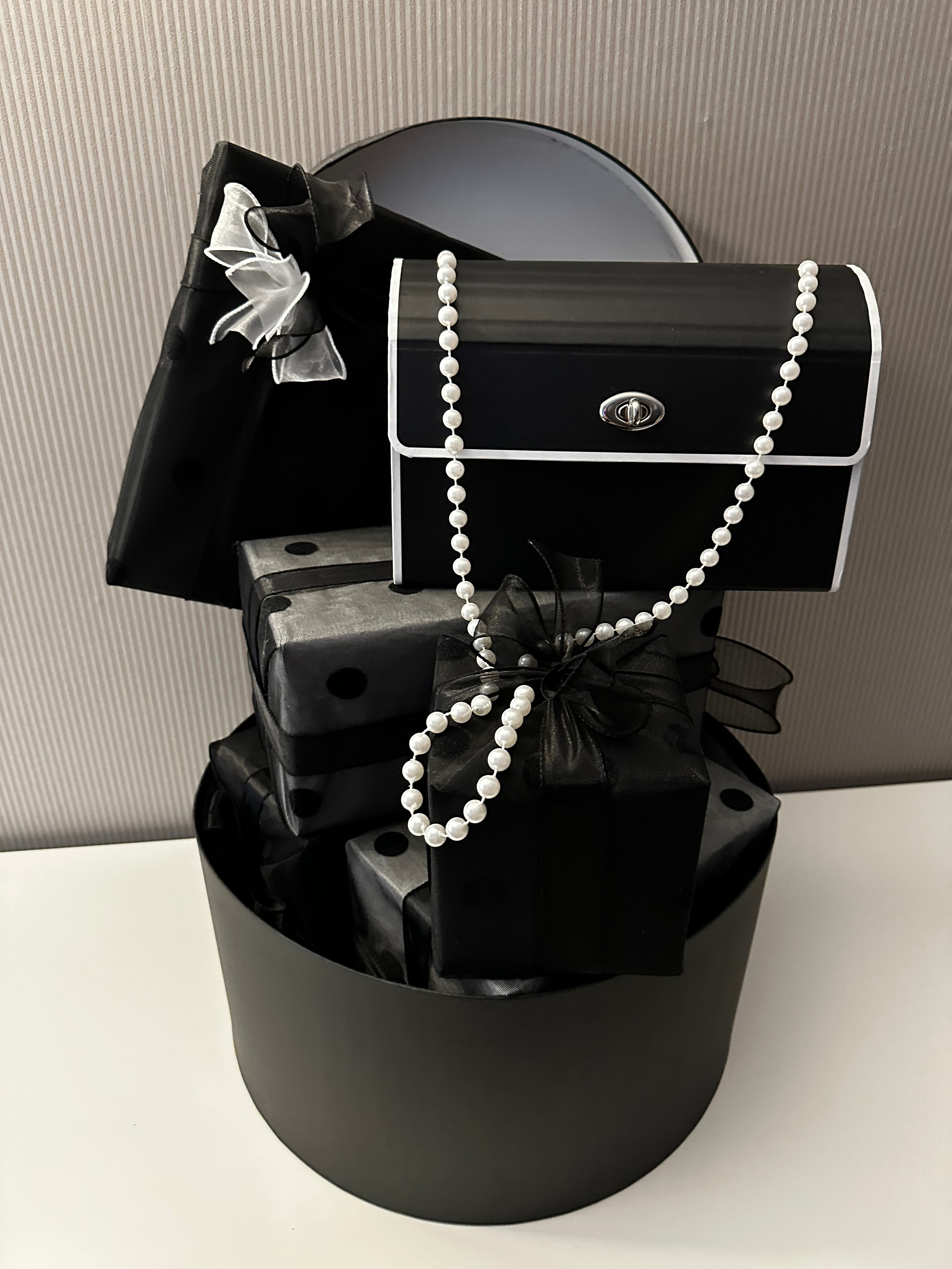 Женский подарок. Студия подарочных наборов «Владия»