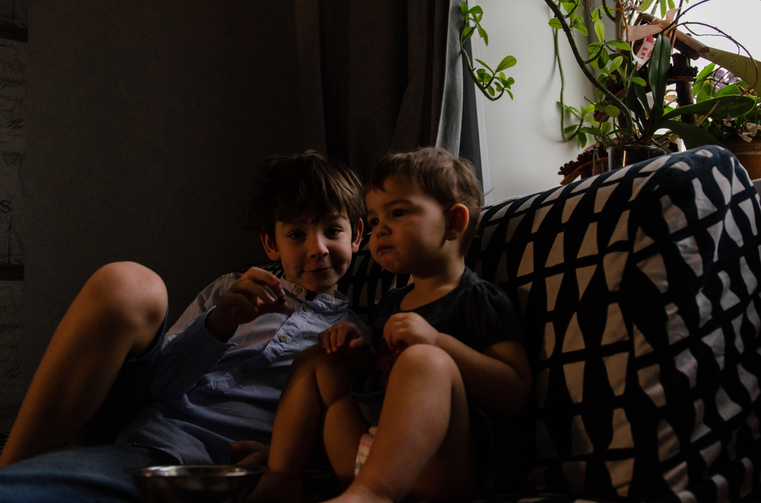 Женя, Денис и Дети: Кристина, Кирилл, Фёдор и Настасья. Annaalyoshicheva.ru детский и семейный лайфстайл Lifestyle фотограф