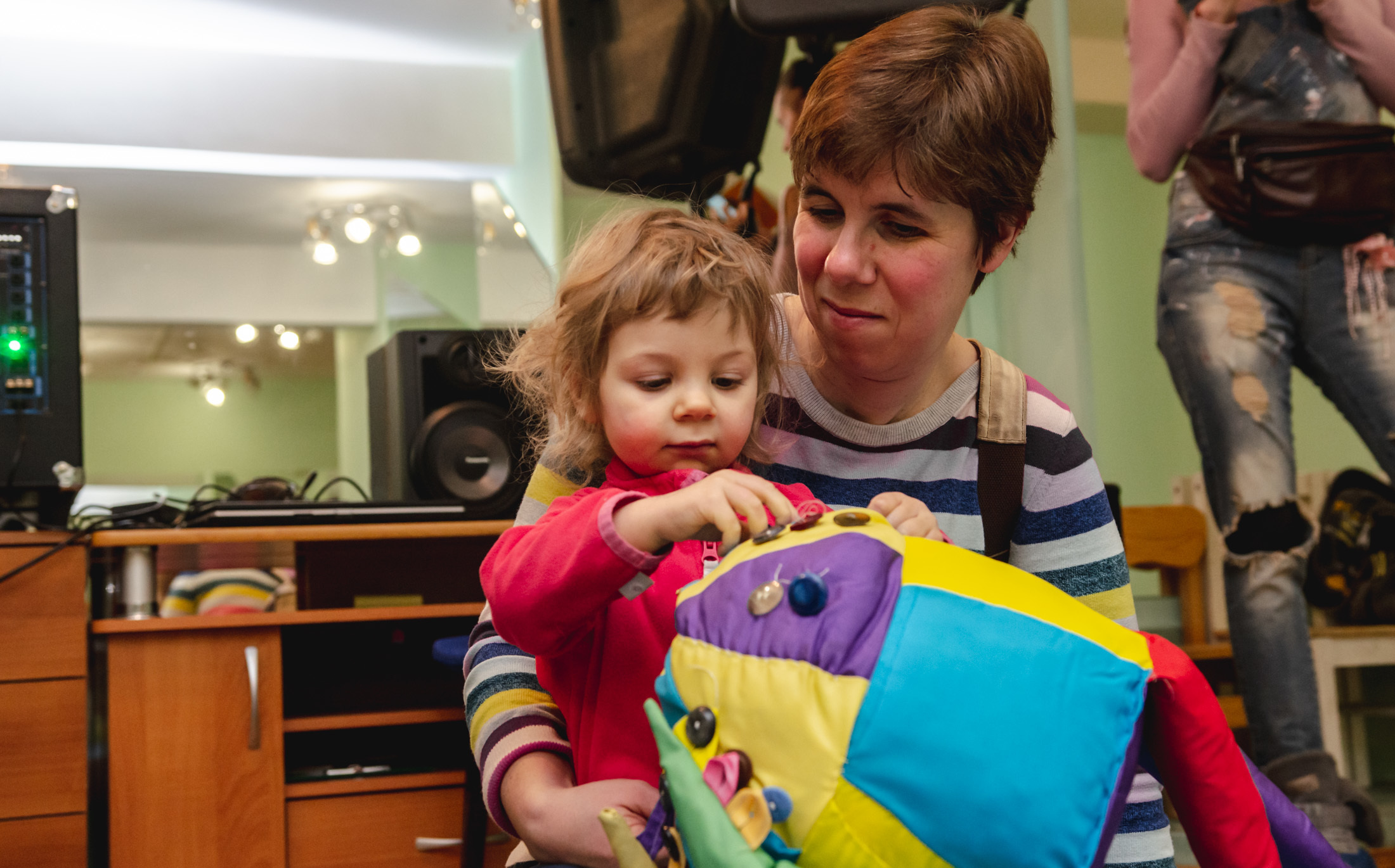 Детский концерт. Annaalyoshicheva.ru детский и семейный лайфстайл Lifestyle фотограф