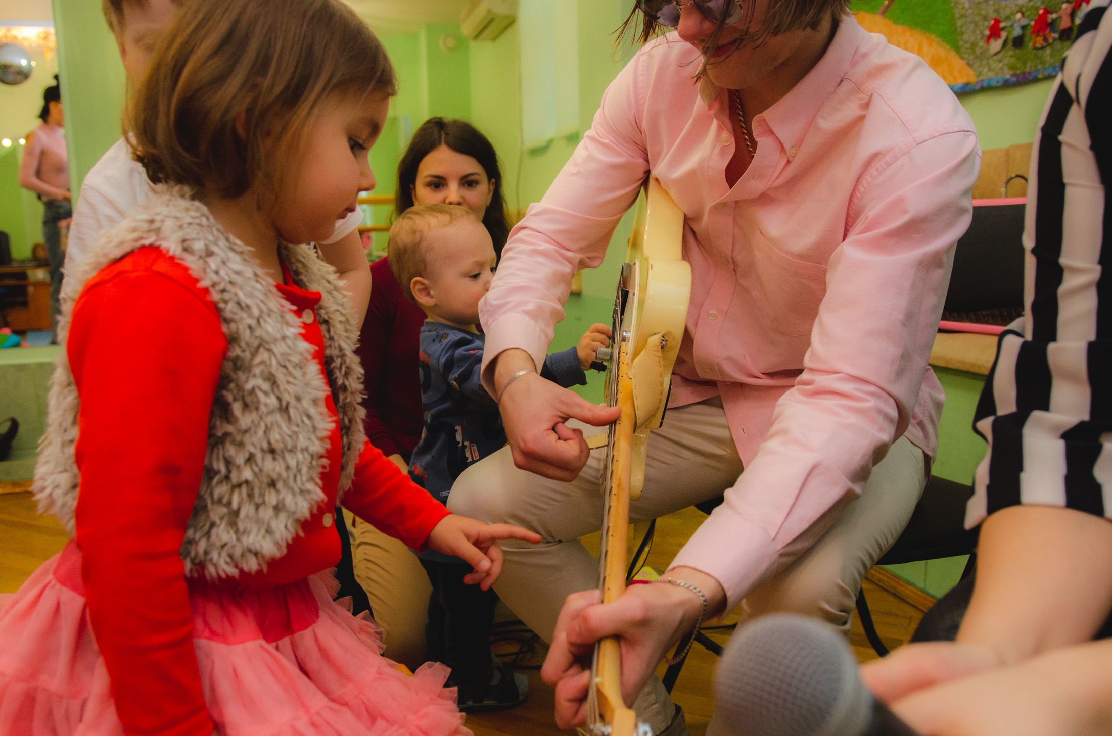 Детский концерт. Annaalyoshicheva.ru детский и семейный лайфстайл Lifestyle фотограф