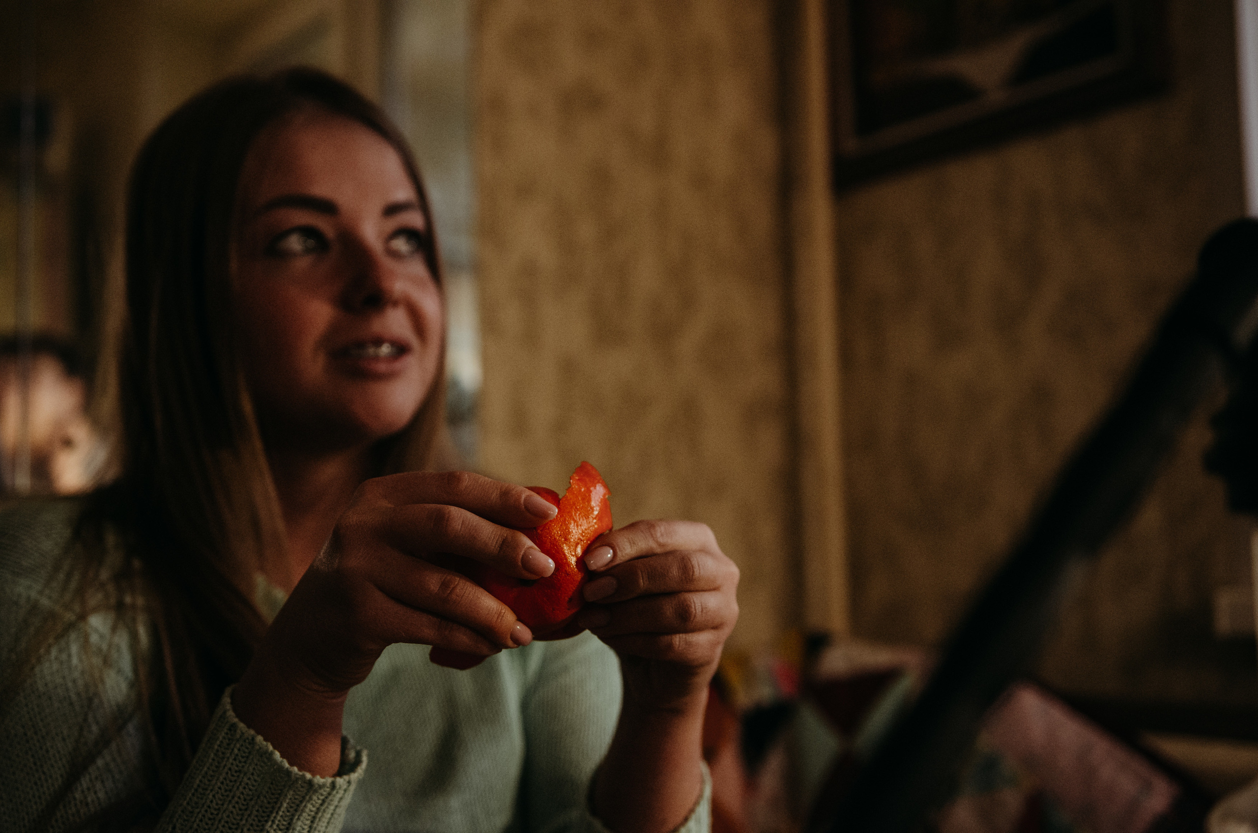 Вероника, мама Ирина, Сиба-ину Тери, Мэйн-кун Лео. Annaalyoshicheva.ru детский и семейный лайфстайл Lifestyle фотограф