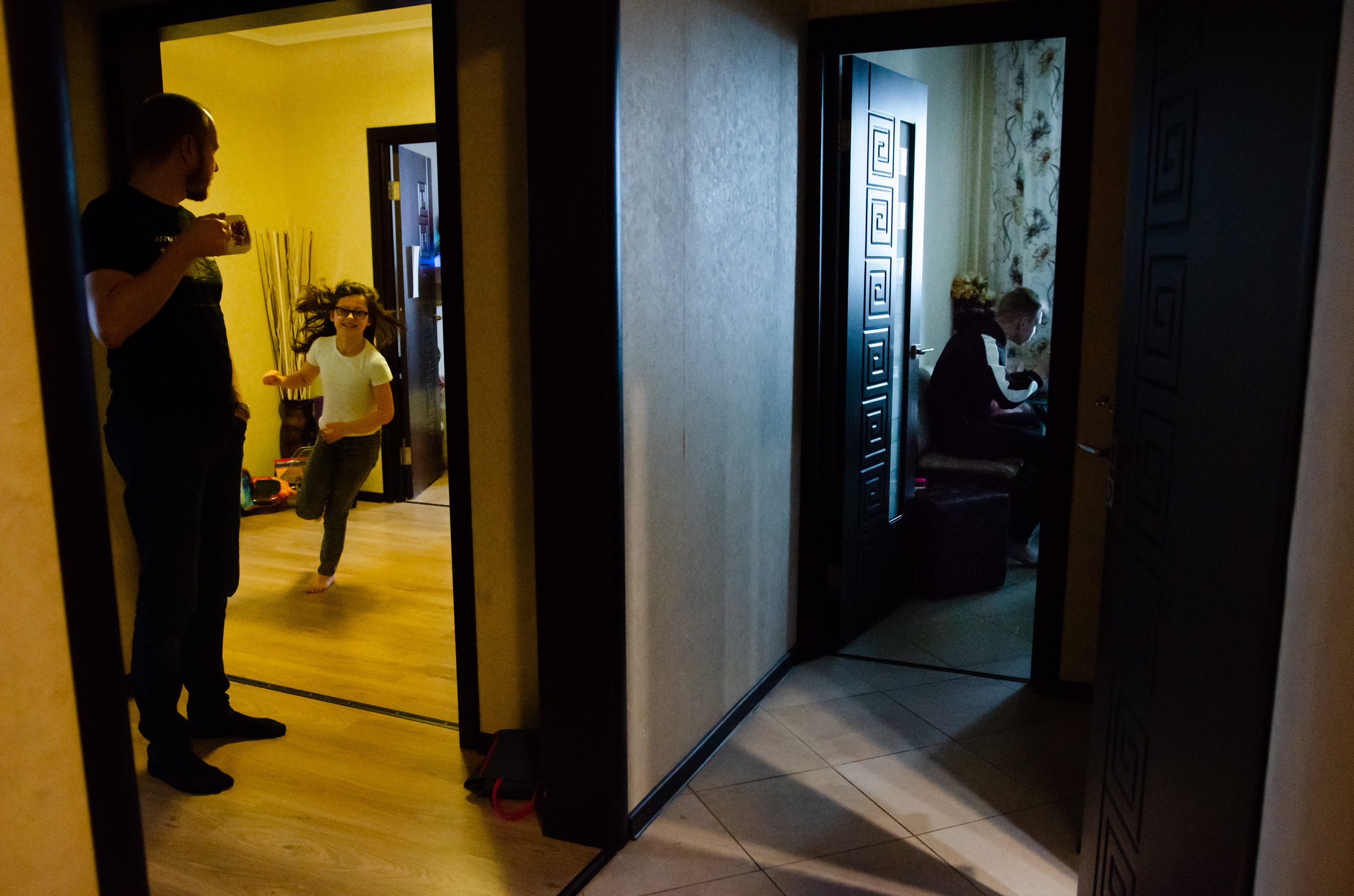 Александра и Денис, Дима и Надя. Annaalyoshicheva.ru детский и семейный лайфстайл Lifestyle фотограф