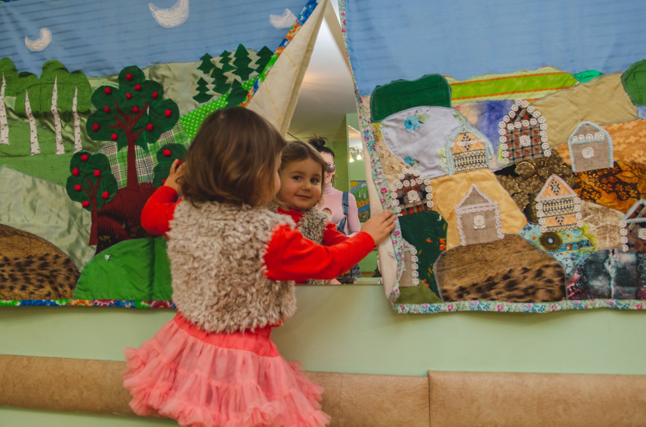 Детский концерт. Annaalyoshicheva.ru детский и семейный лайфстайл Lifestyle фотограф