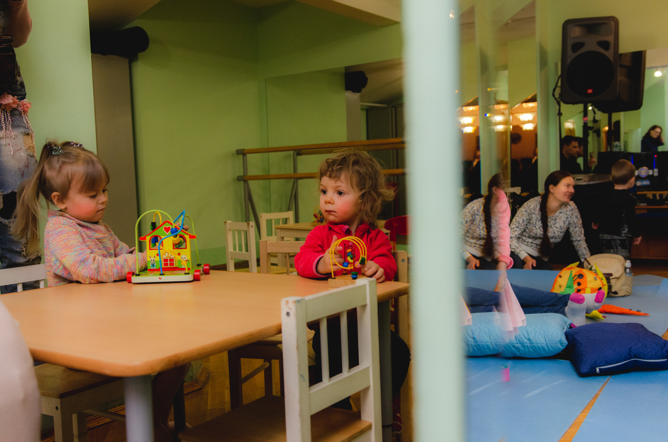 Детский концерт. Annaalyoshicheva.ru детский и семейный лайфстайл Lifestyle фотограф