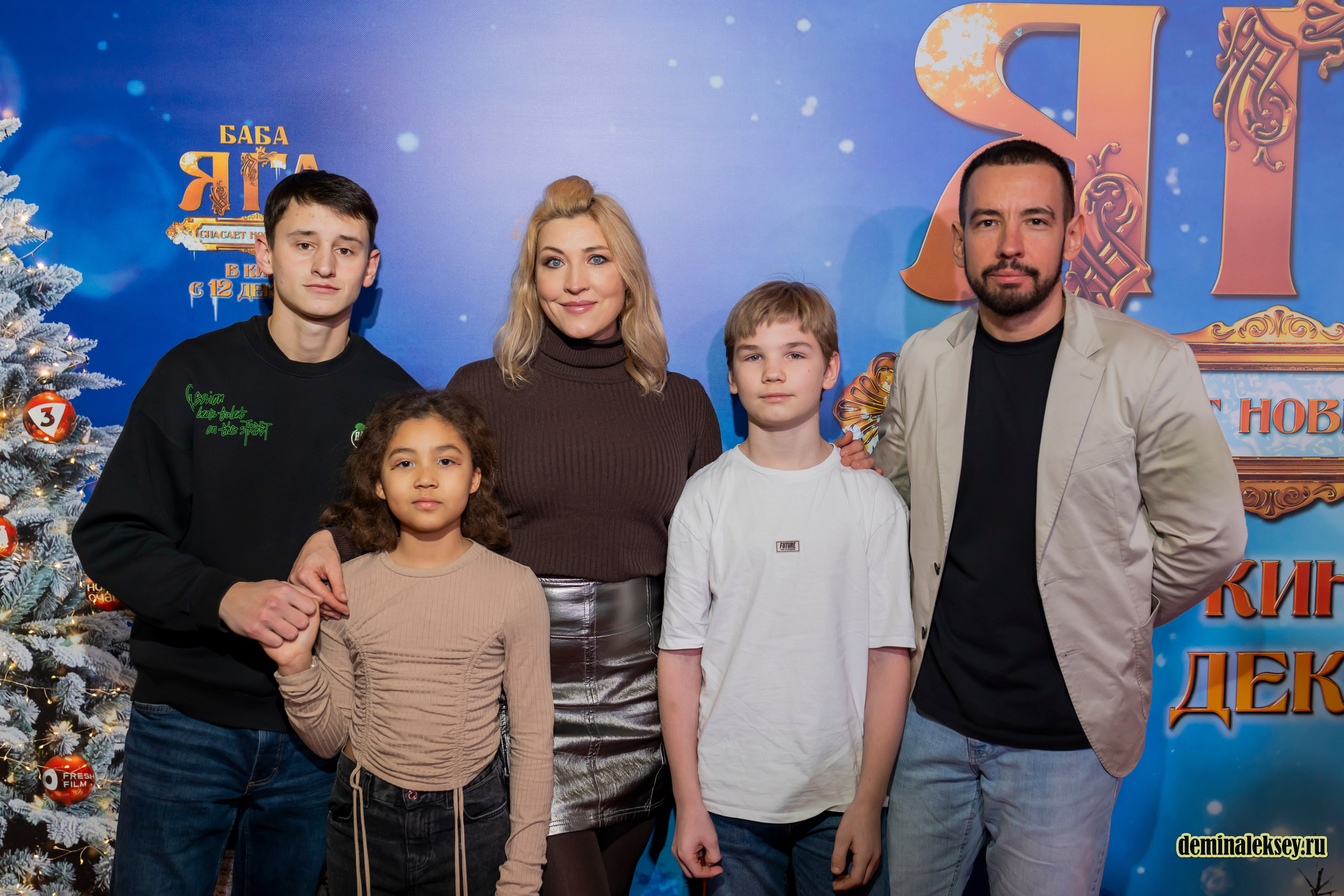 Премьера фильма БАБА ЯГА СПАСАЕТ НОВЫЙ ГОД 9 декабря 2024 Каро 11 Октябрь. Репортажный, семейный и студийный фотограф в Москве Демин Алексей