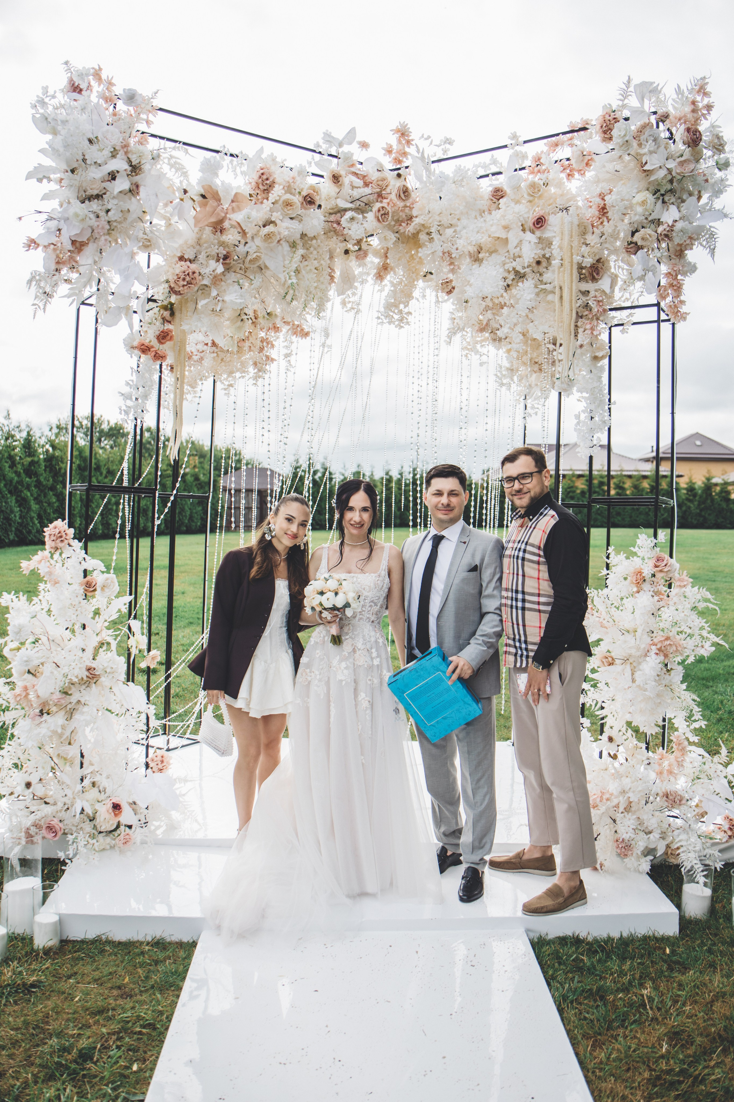 Татьяна и Евгений. Հարսանեկան լուսանկարչություն Հայաստանում Ադամյանների ընտանիքի կողմից