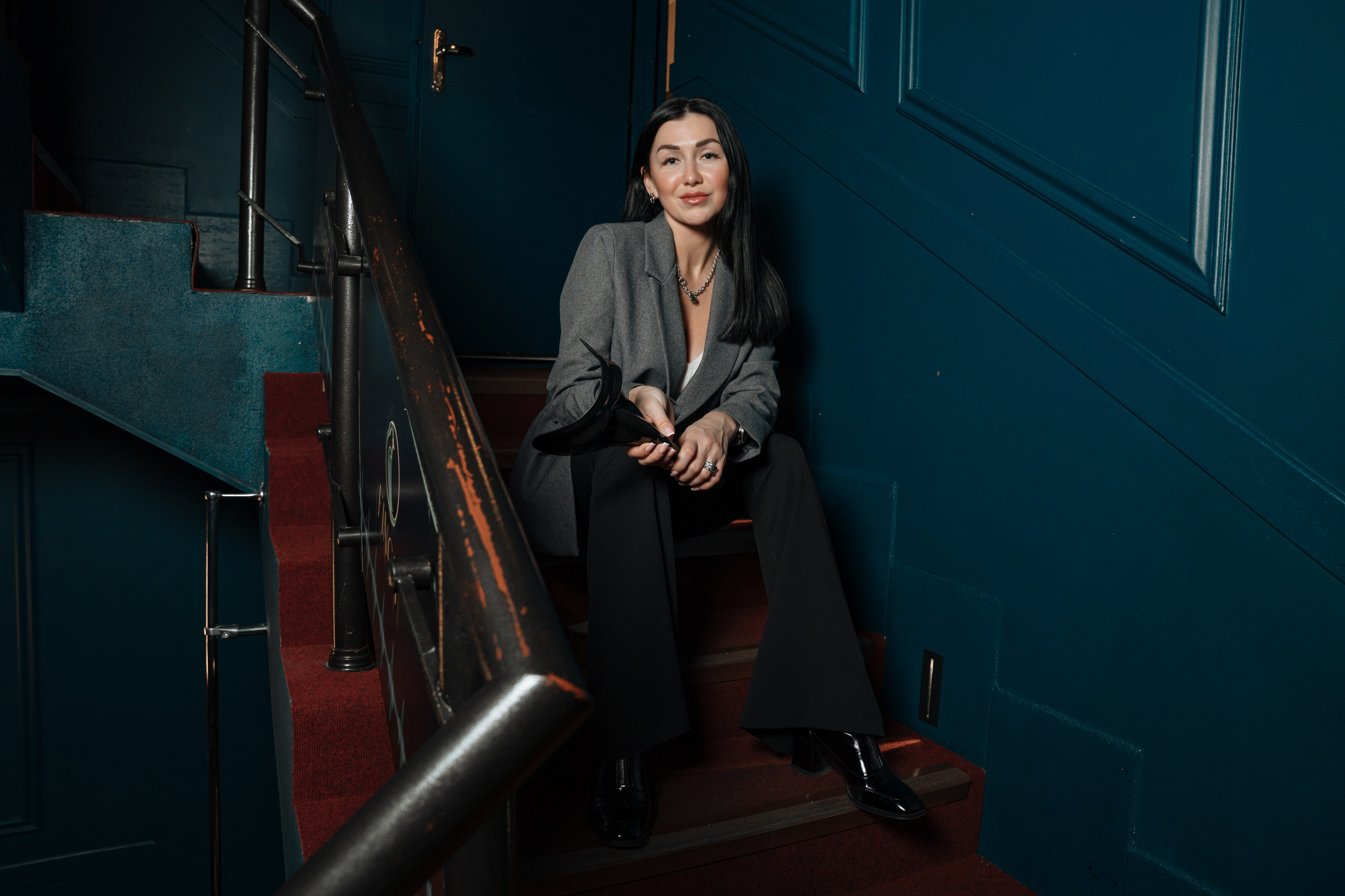 Мафия. Бар FINCH. ЖЕНСКИЙ КЛУБ LAXMI. Портретный фотограф в Санкт-Петербурге Дмитриева Наталия