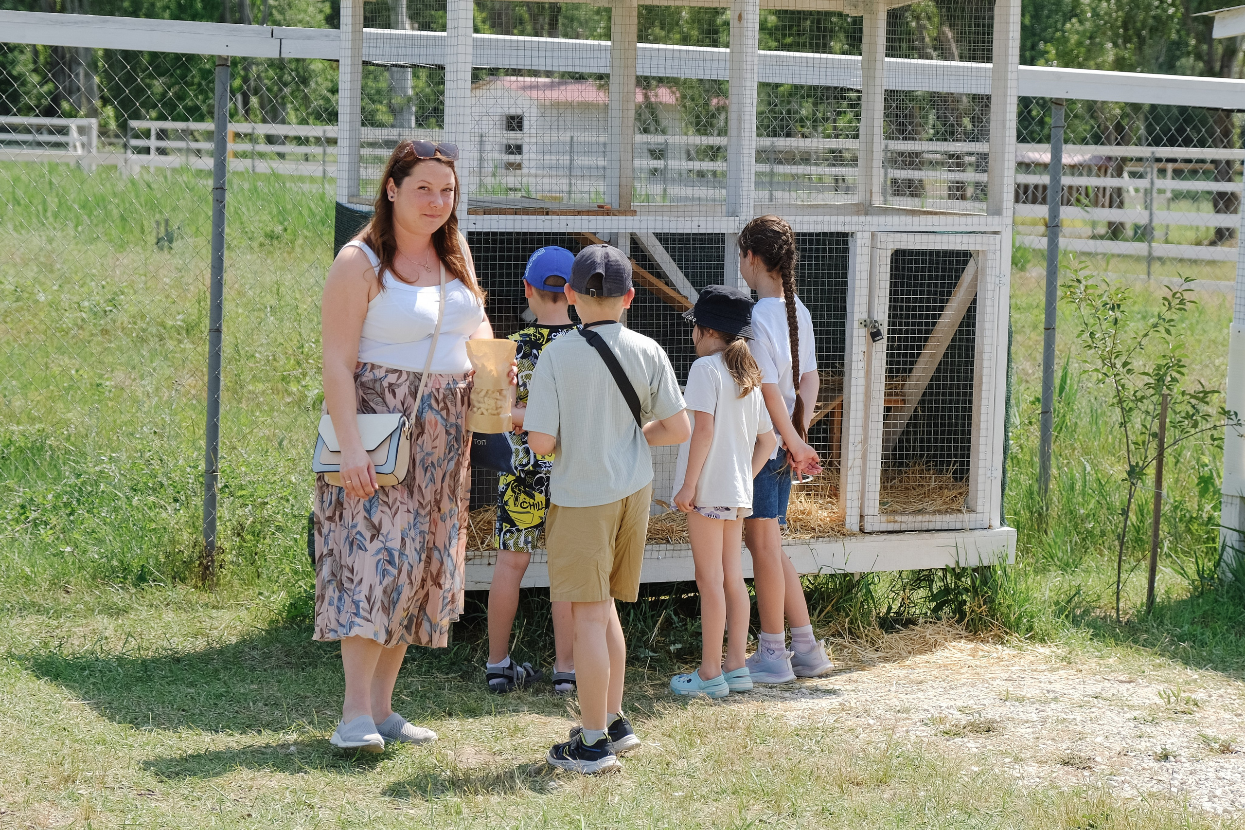 Репортаж на ферме. Профессиональная фотосъемка в Крыму. Натуральные эмоции и живые кадры. Забронируйте дату прямо сейчас!
