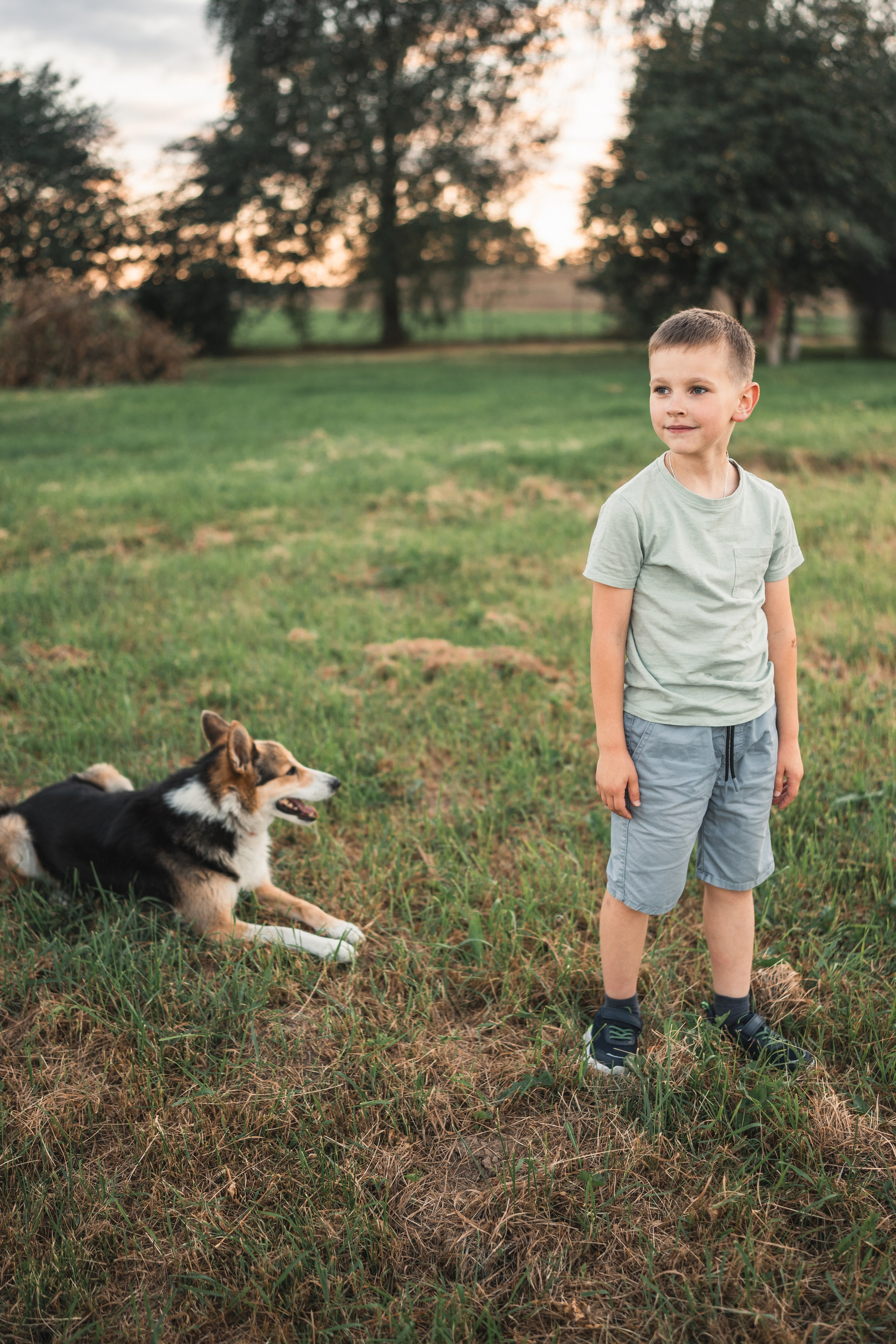 СЪЕМКА НА УЧАСТКЕ. Семья Юлии. Фотограф Марта Козел. Гродно, Беларусь