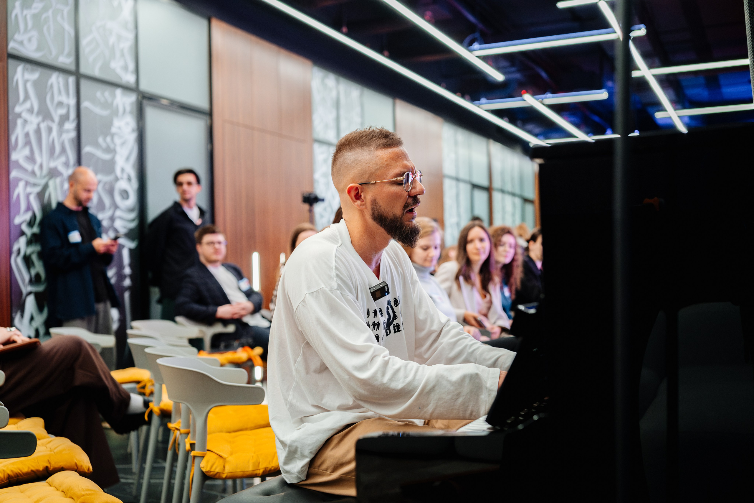 Нескучные финансы х Изионисты. Репортажный и портретный фотограф в Москве Илья Спиридонов