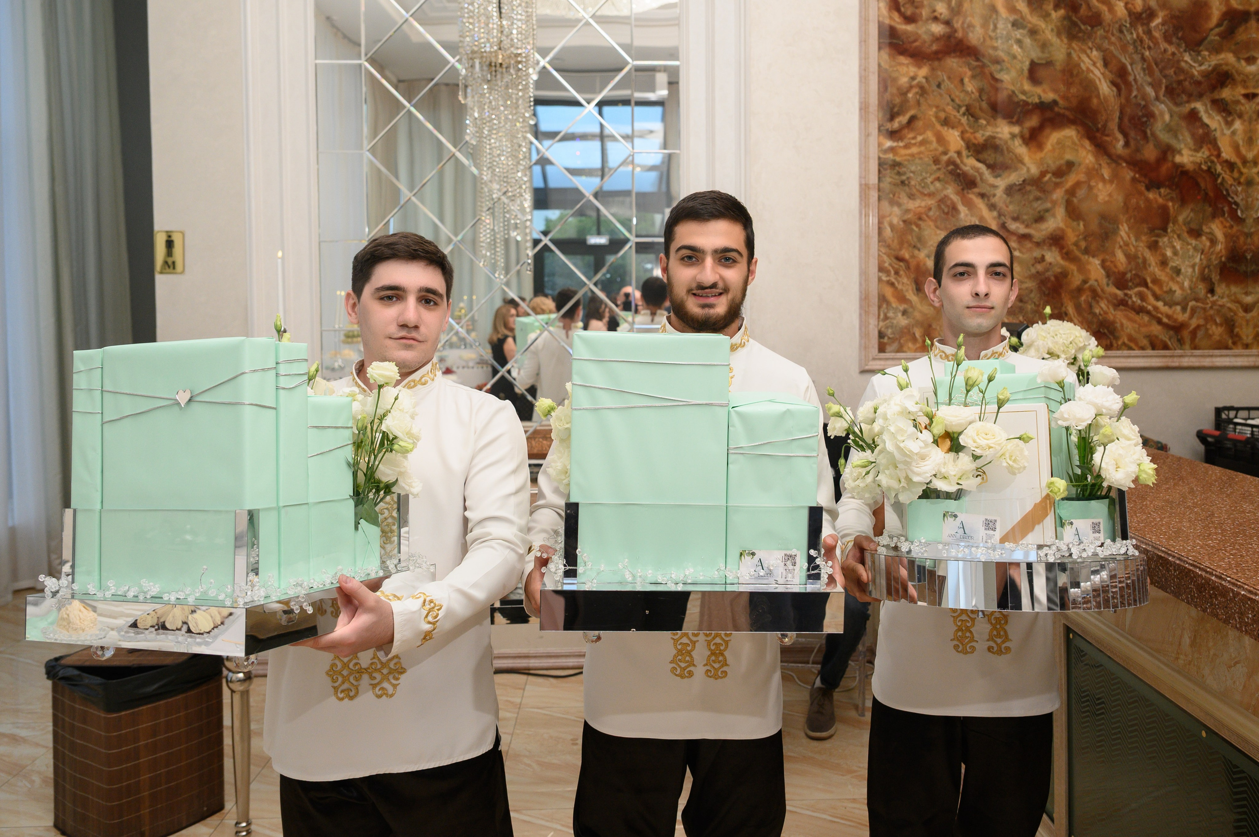 Красивое сватовство со звездами в Сид Холе в Пятигорске! ТВИНС СТУДИО. ТВИНС СТУДИО — лучшие свадебные фотографы и видеографы в Краснодаре