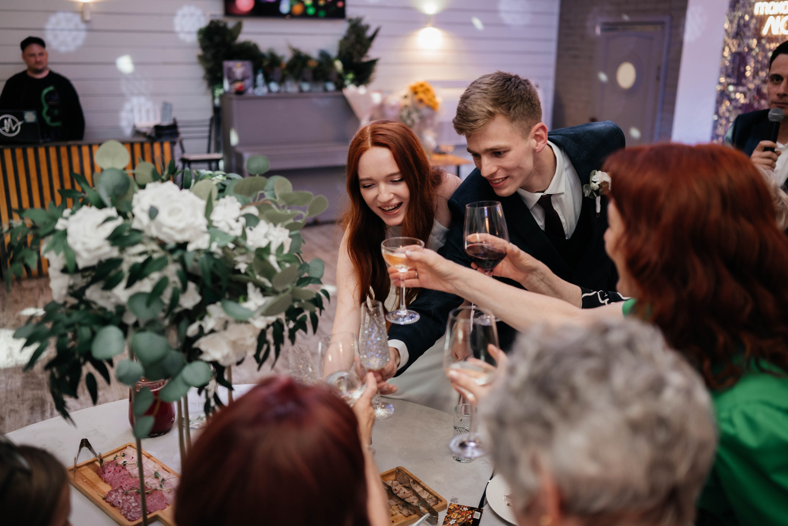 Свадебный банкет. Главная