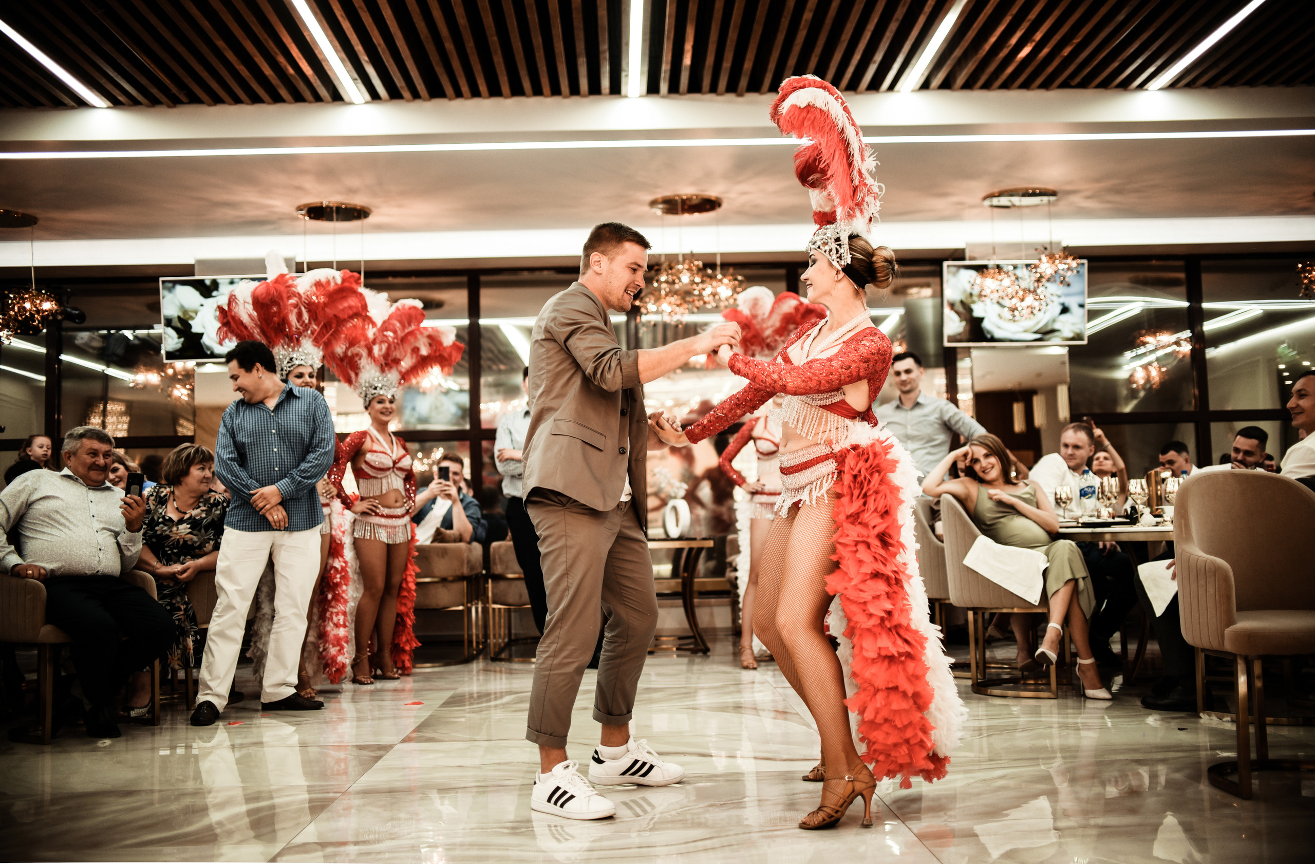 Свадебный день Ильи и Насти. Свадебный, семейный, детский, контент фотограф в Омске Максим Ильин