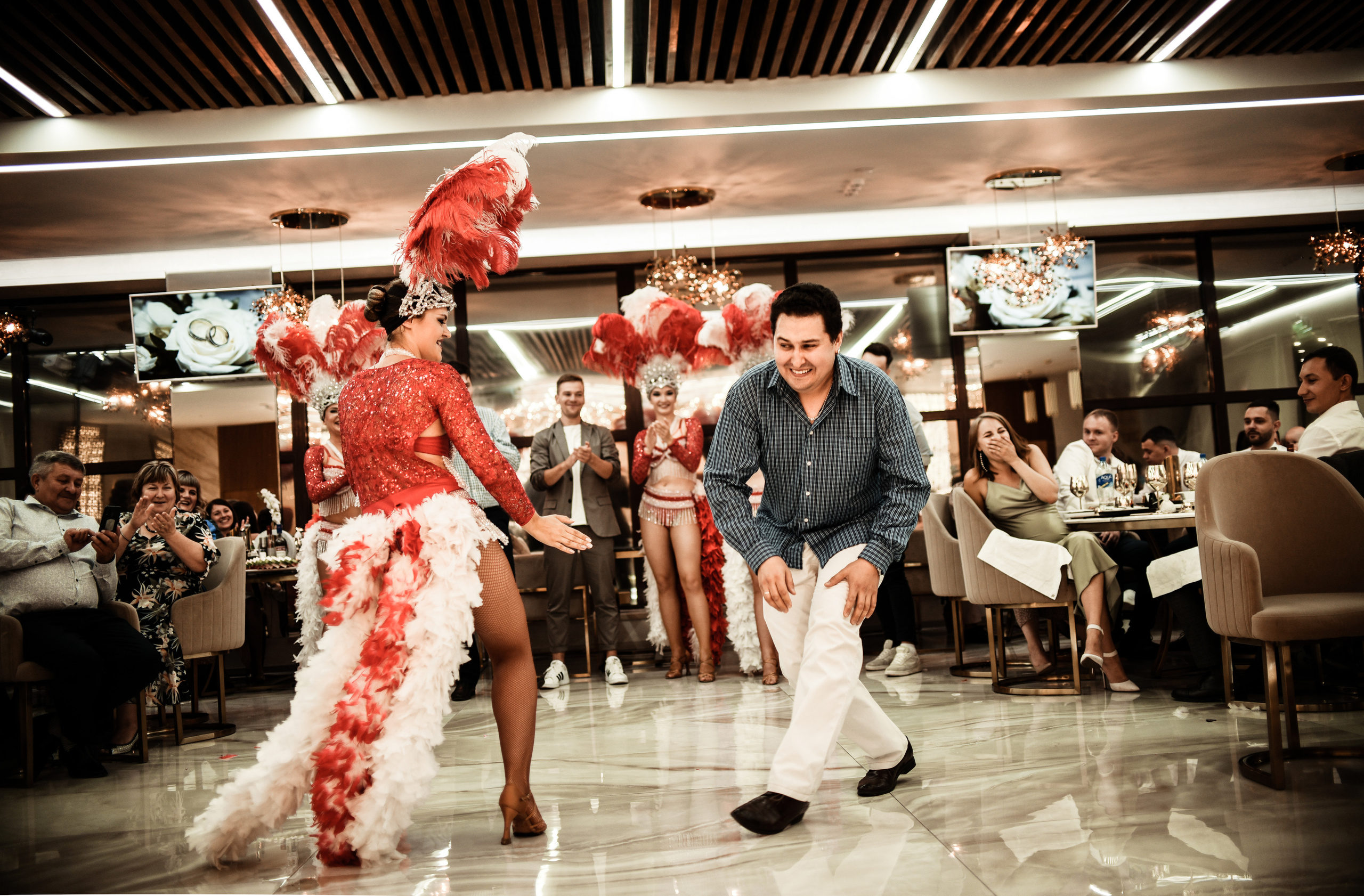 Свадебный день Ильи и Насти. Свадебный, семейный, детский, контент фотограф в Омске Максим Ильин