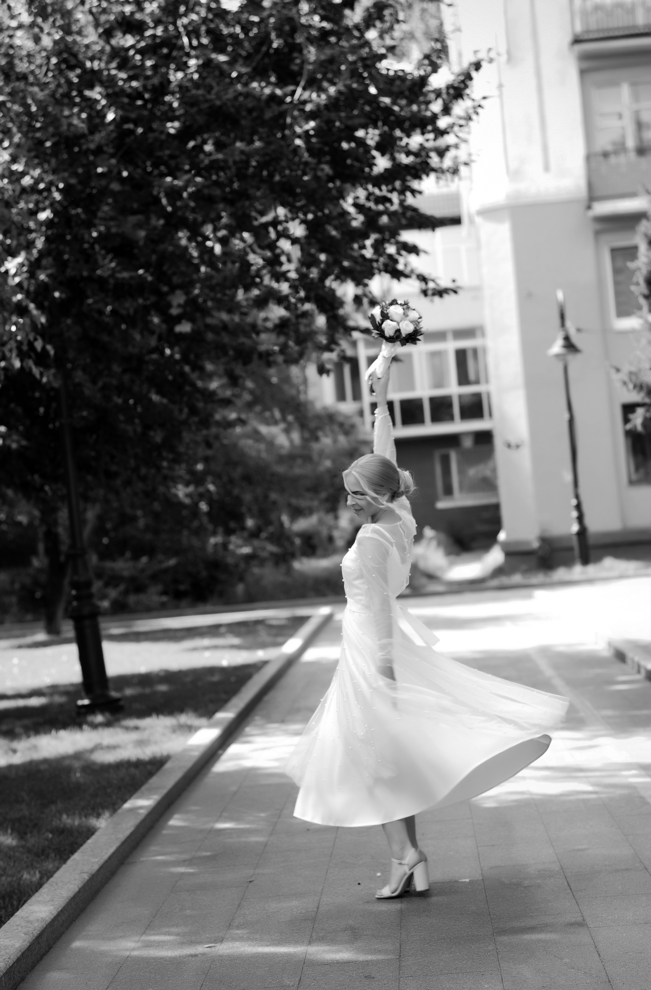 Небольшая чб серия со свадьбы Алесея и Полины. Свадебный, семейный, детский, контент фотограф в Омске Максим Ильин