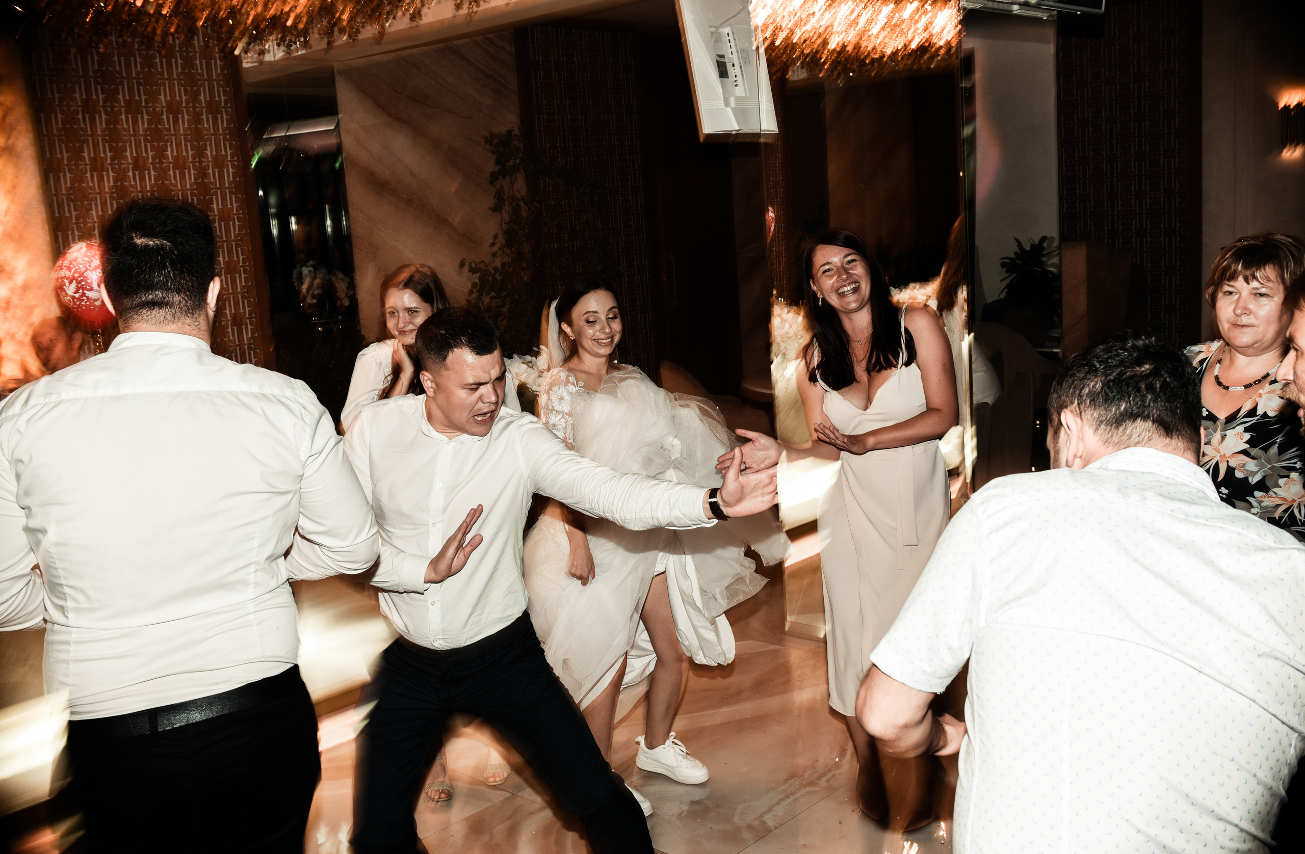 Свадебный день Ильи и Насти. Свадебный, семейный, детский, контент фотограф в Омске Максим Ильин